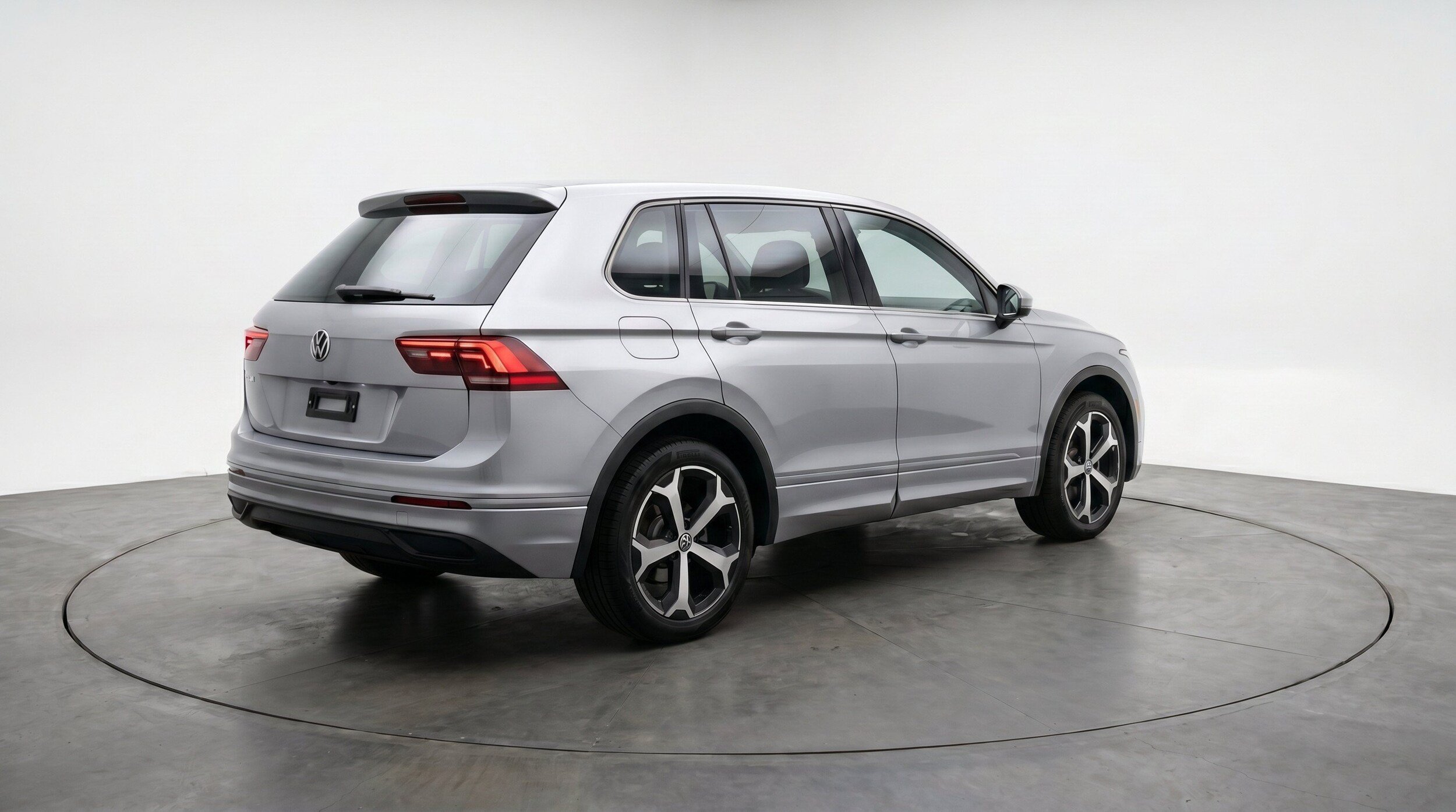 Thumbnail: 2026 Volkswagen Tiguan - 9