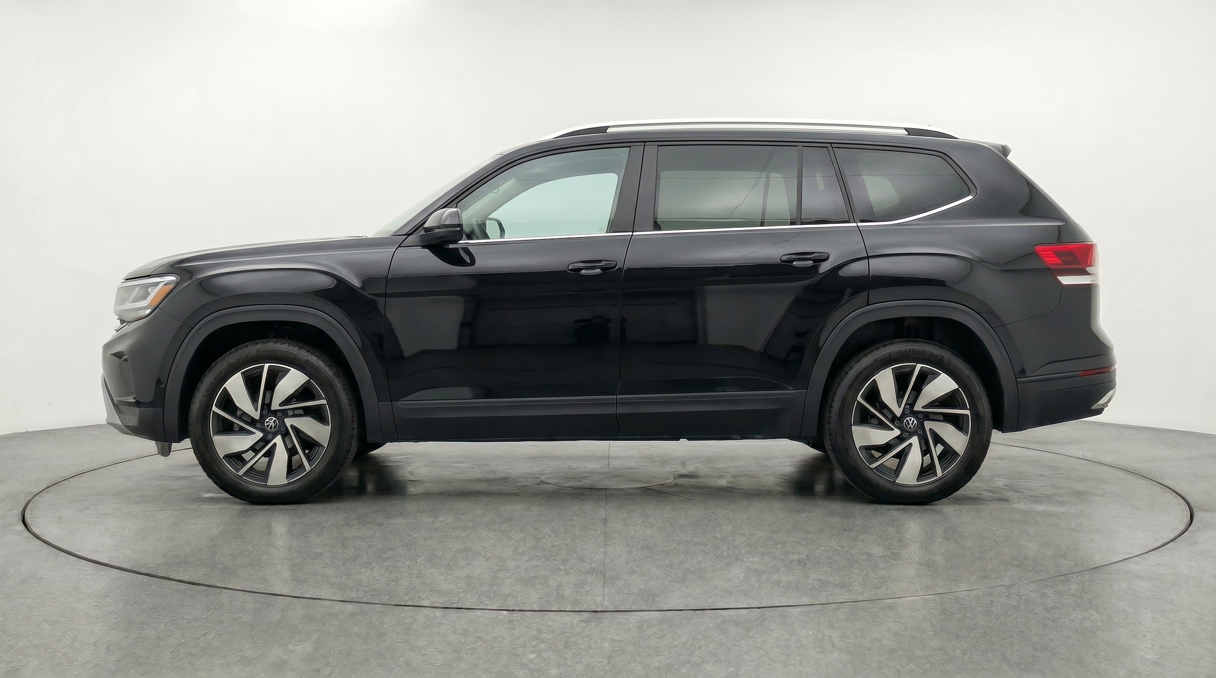 Thumbnail: 2026 Volkswagen Atlas - 5
