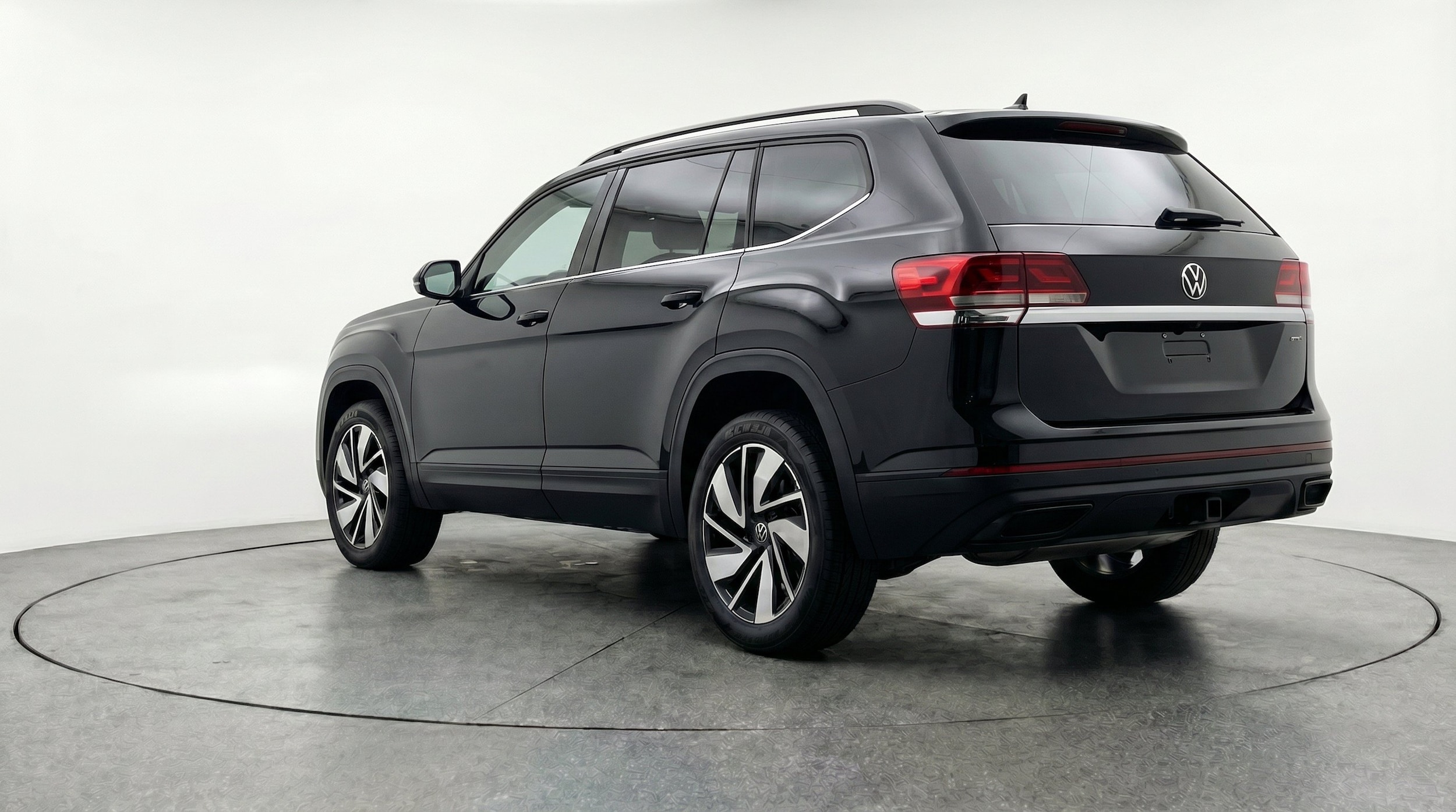 Thumbnail: 2026 Volkswagen Atlas - 6