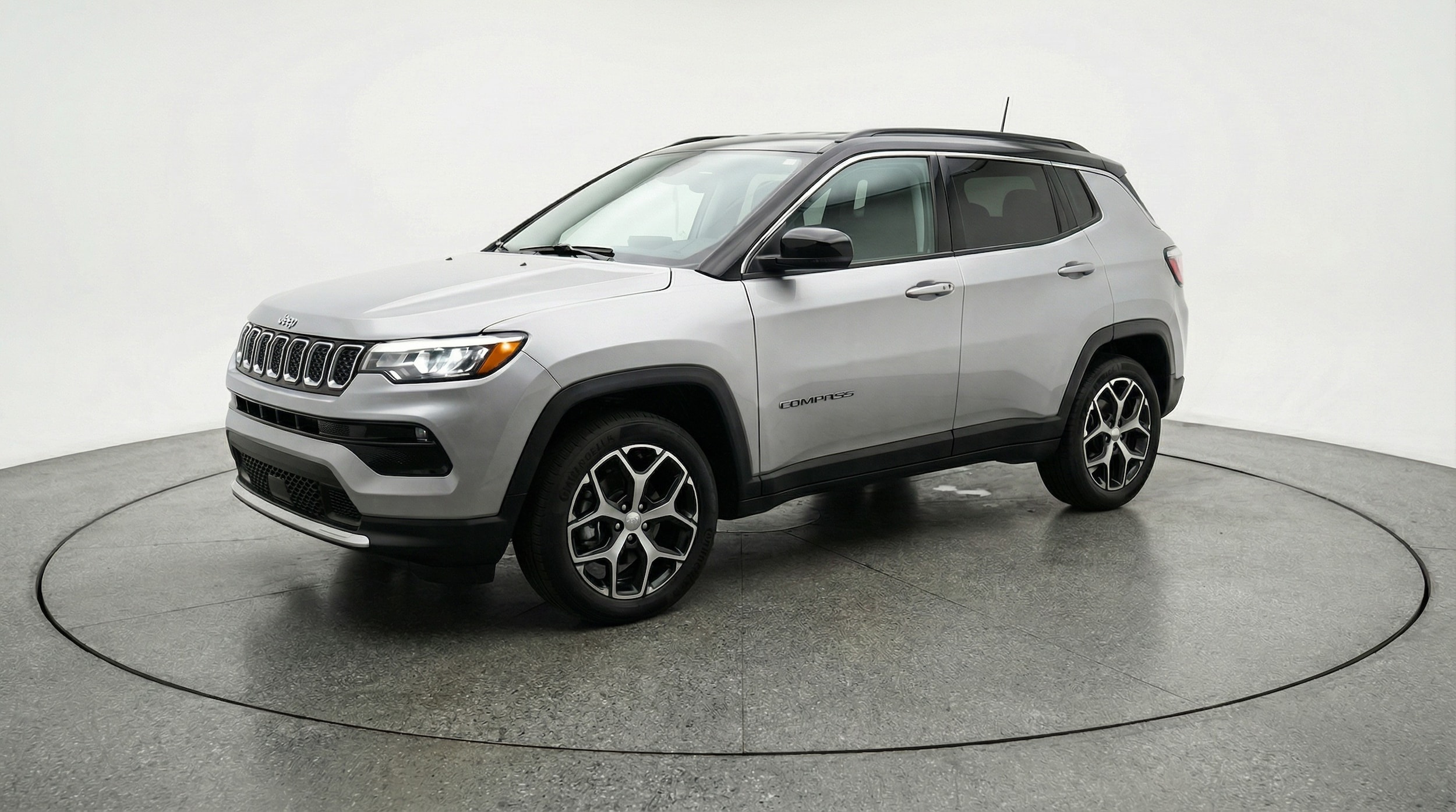 Thumbnail: 2025 Jeep Compass - 3