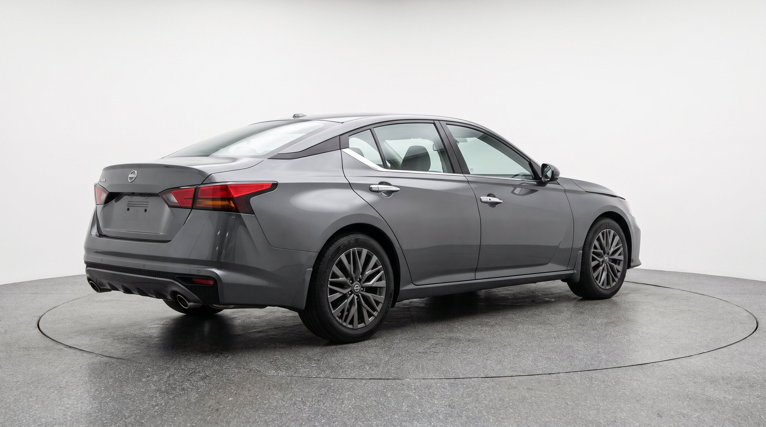 Thumbnail: 2025 Nissan Altima - 9