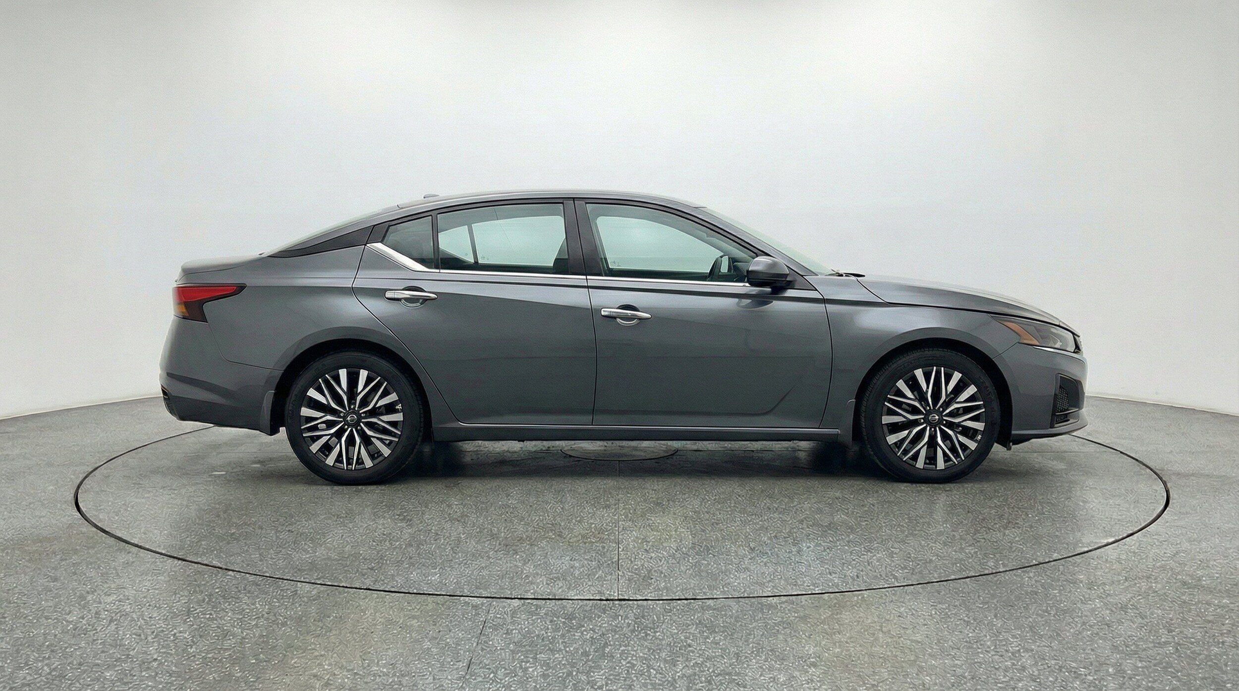 Thumbnail: 2025 Nissan Altima - 11