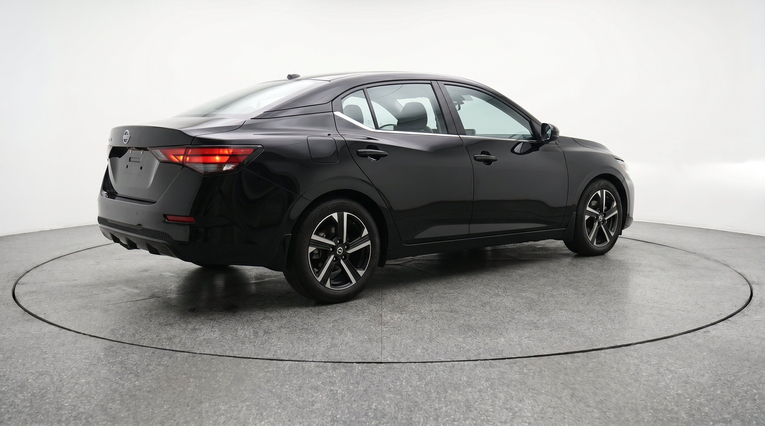 Thumbnail: 2025 Nissan Sentra - 9
