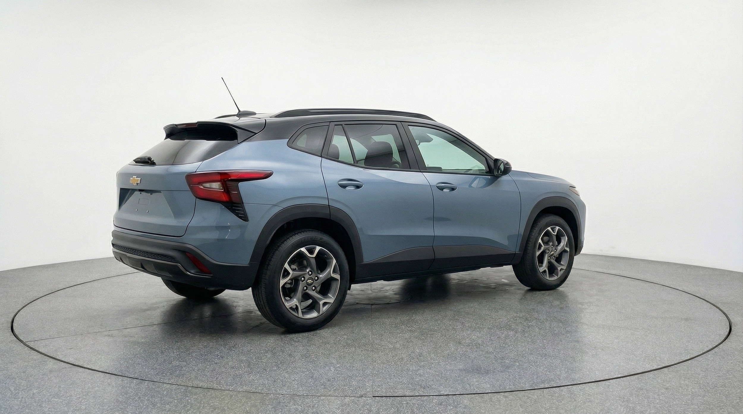 Thumbnail: 2025 Chevrolet Trax - 9