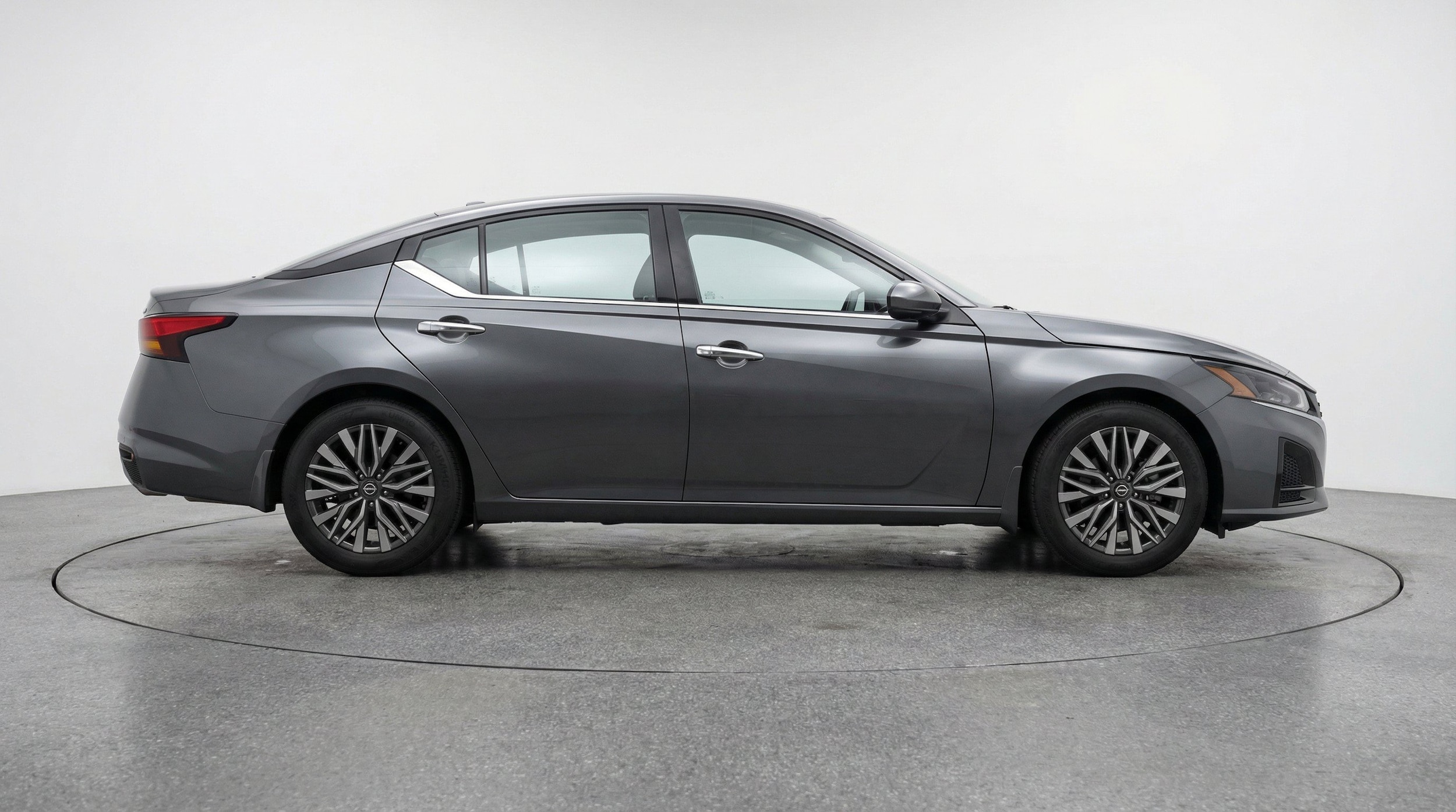 Thumbnail: 2025 Nissan Altima - 11