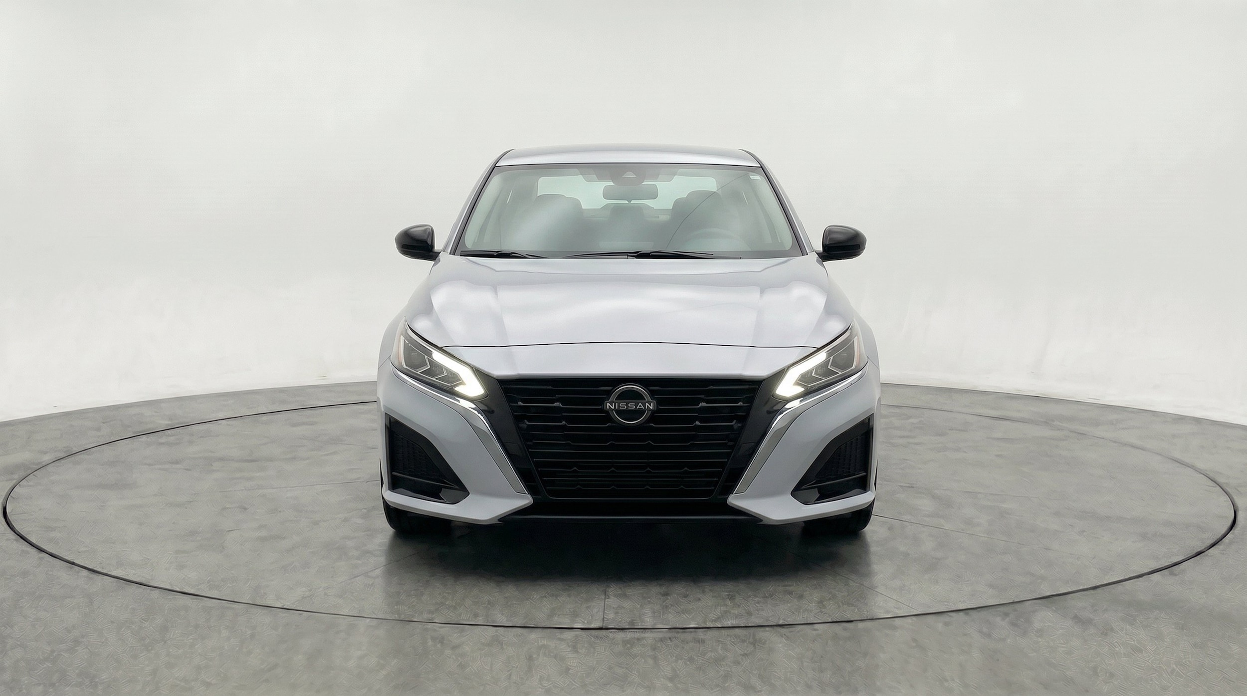 Thumbnail: 2025 Nissan Altima - 2