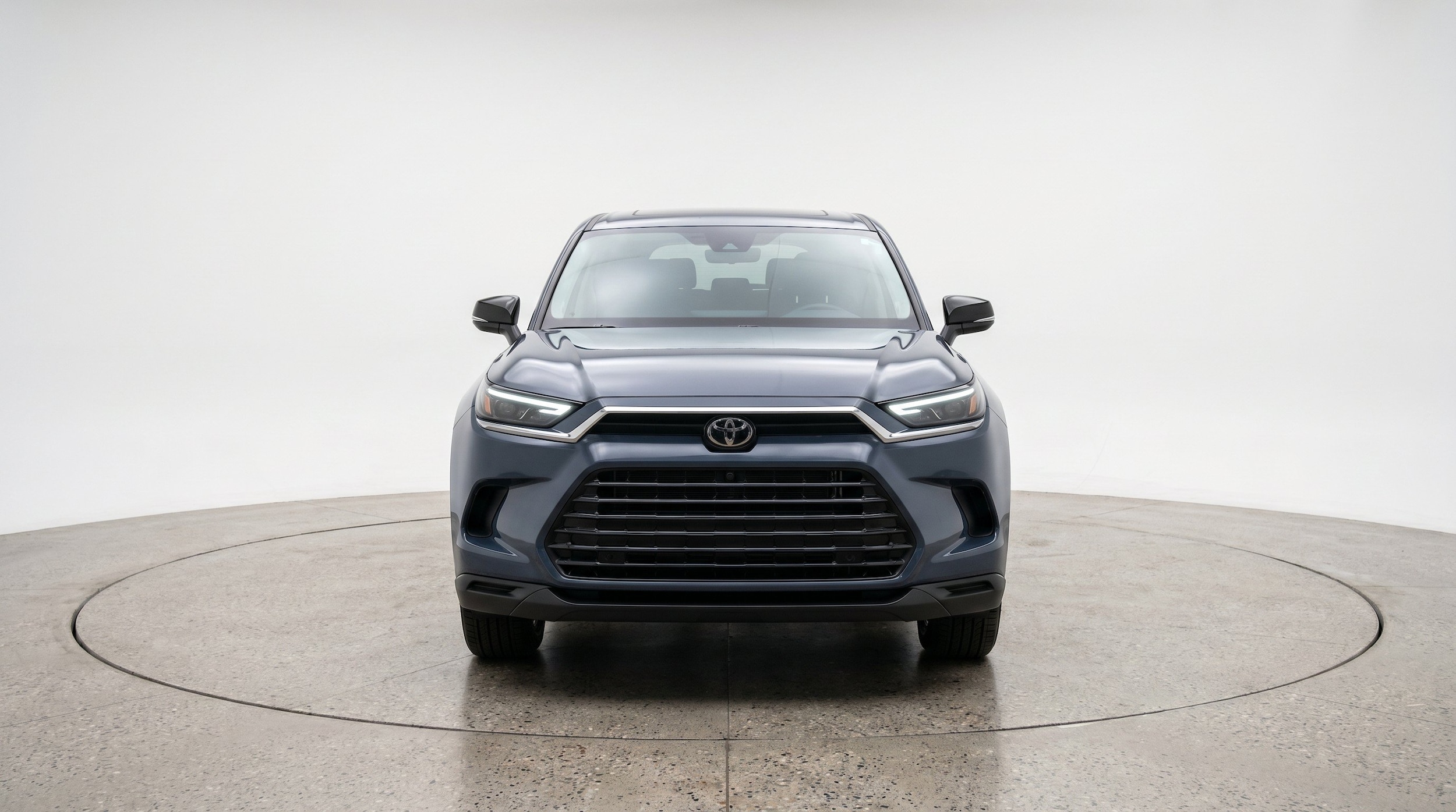 Thumbnail: 2025 Toyota Grand Highlander - 2
