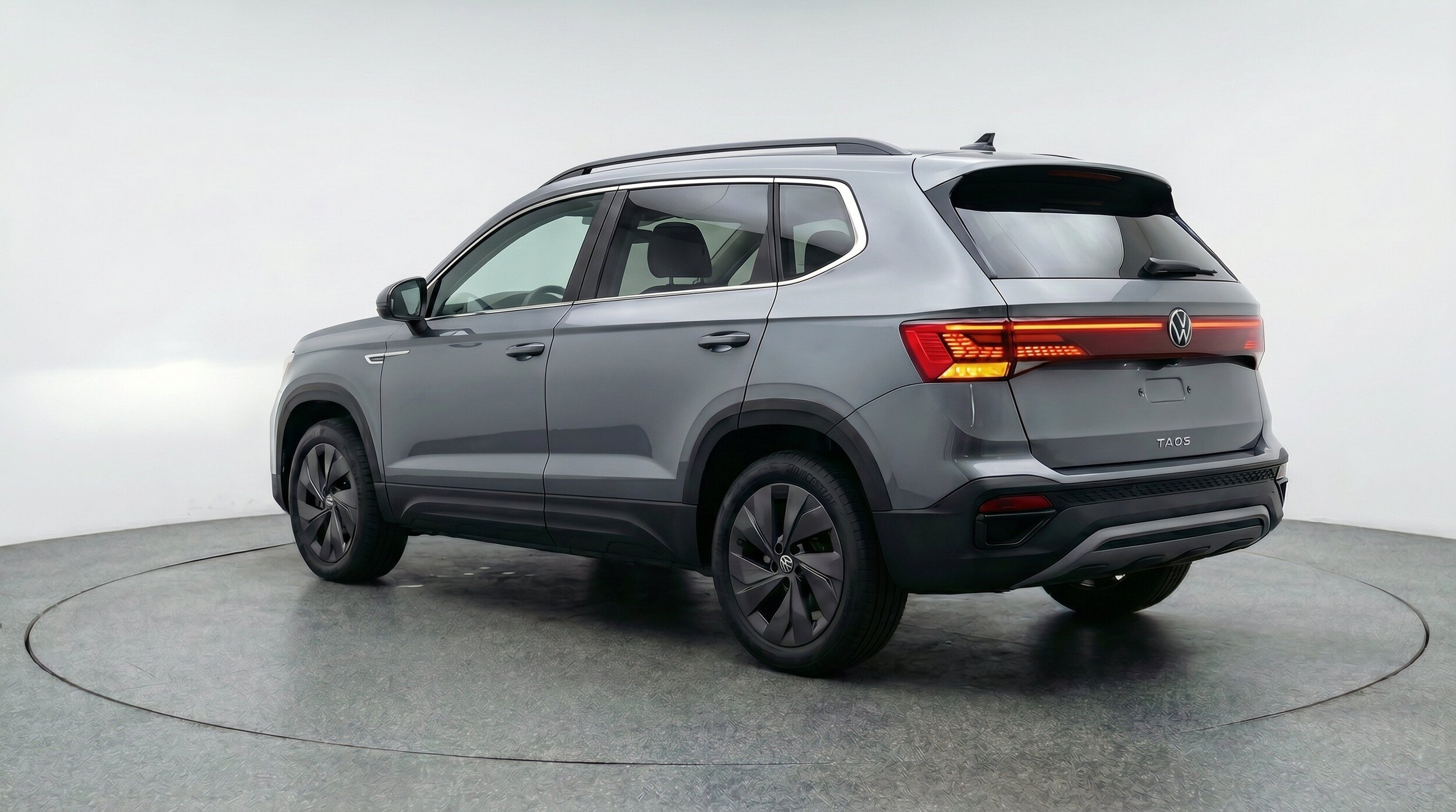 Thumbnail: 2026 Volkswagen Taos - 6