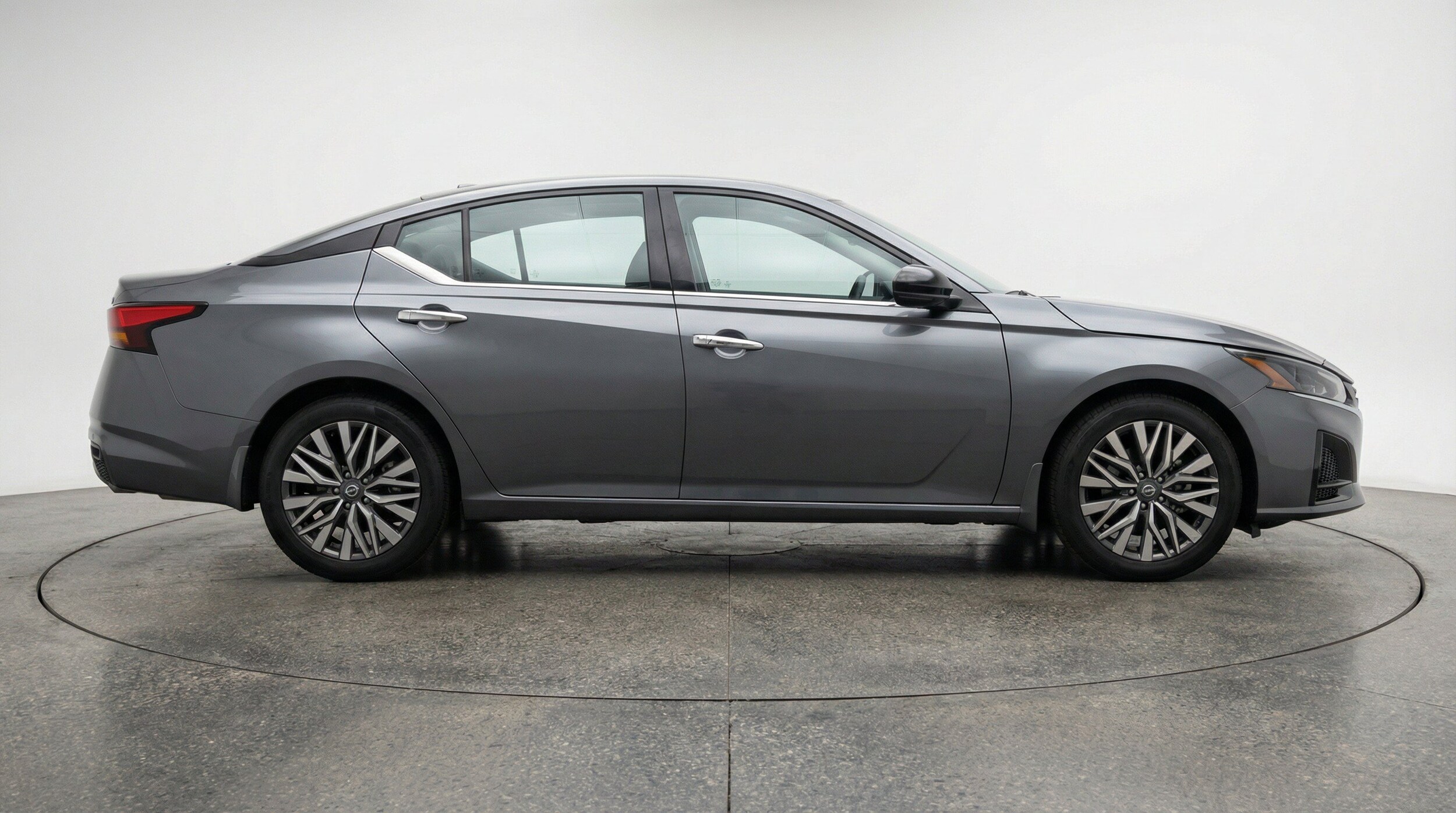 Thumbnail: 2025 Nissan Altima - 11