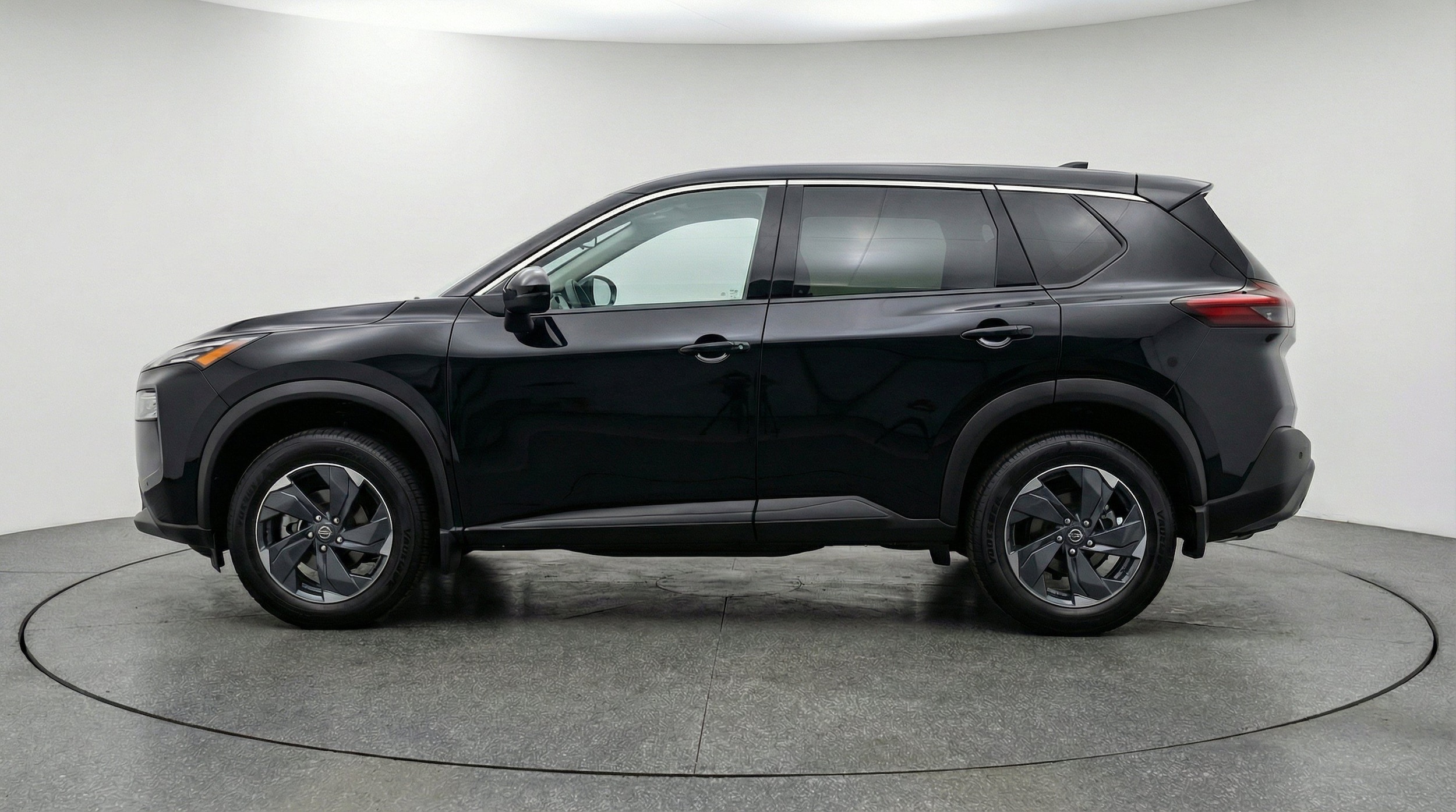 Thumbnail: 2025 Nissan Rogue - 5