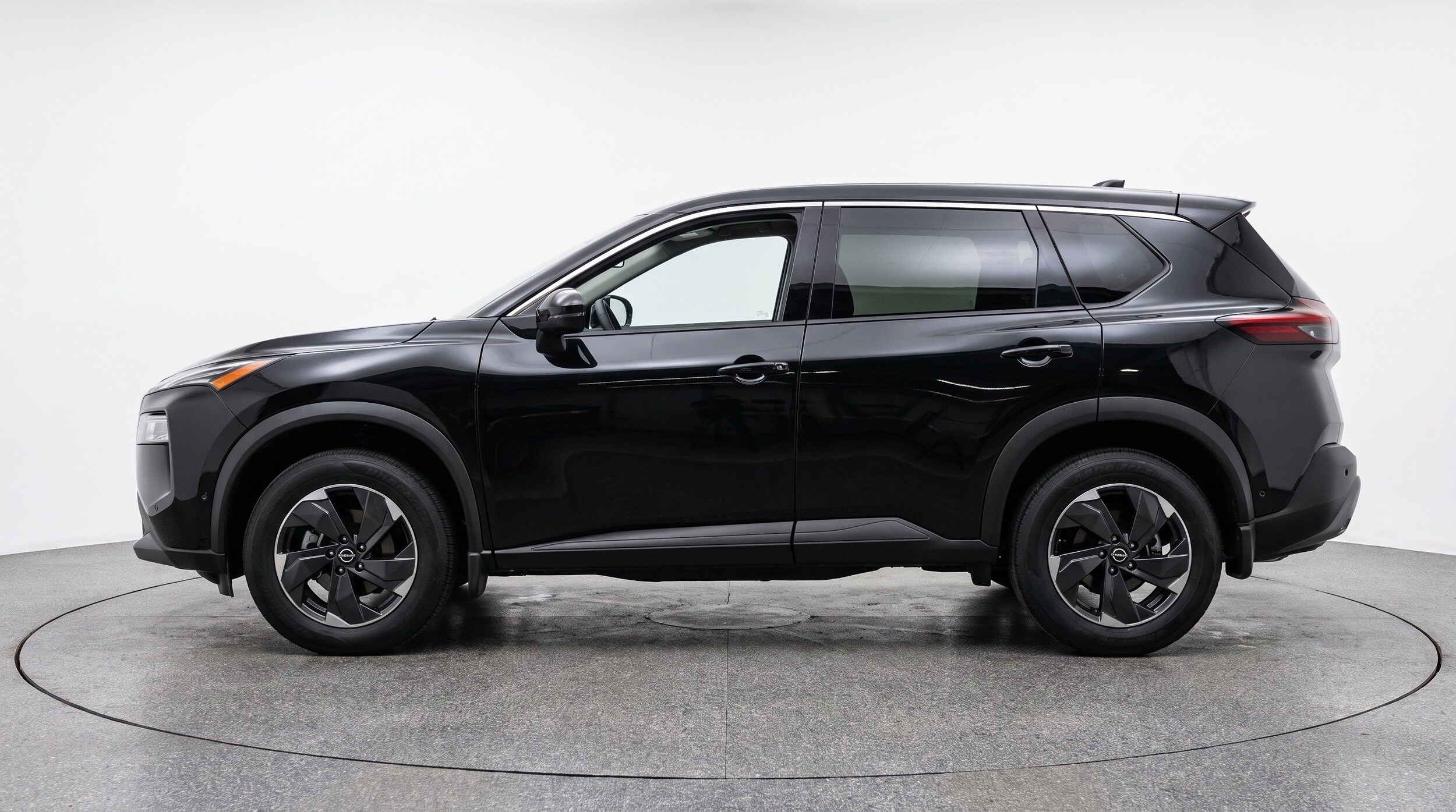 Thumbnail: 2025 Nissan Rogue - 5