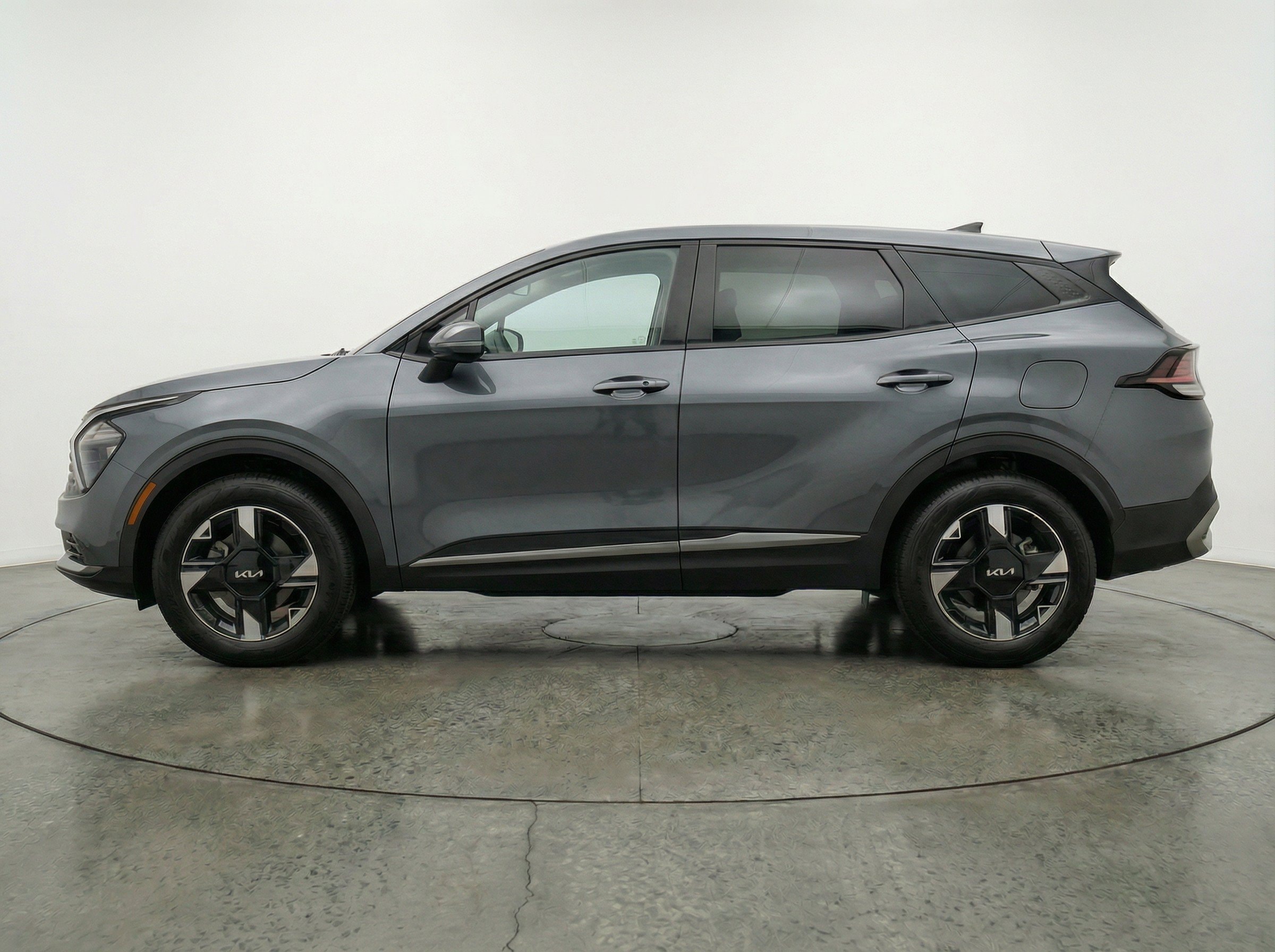 Thumbnail: 2026 Kia Sportage - 5