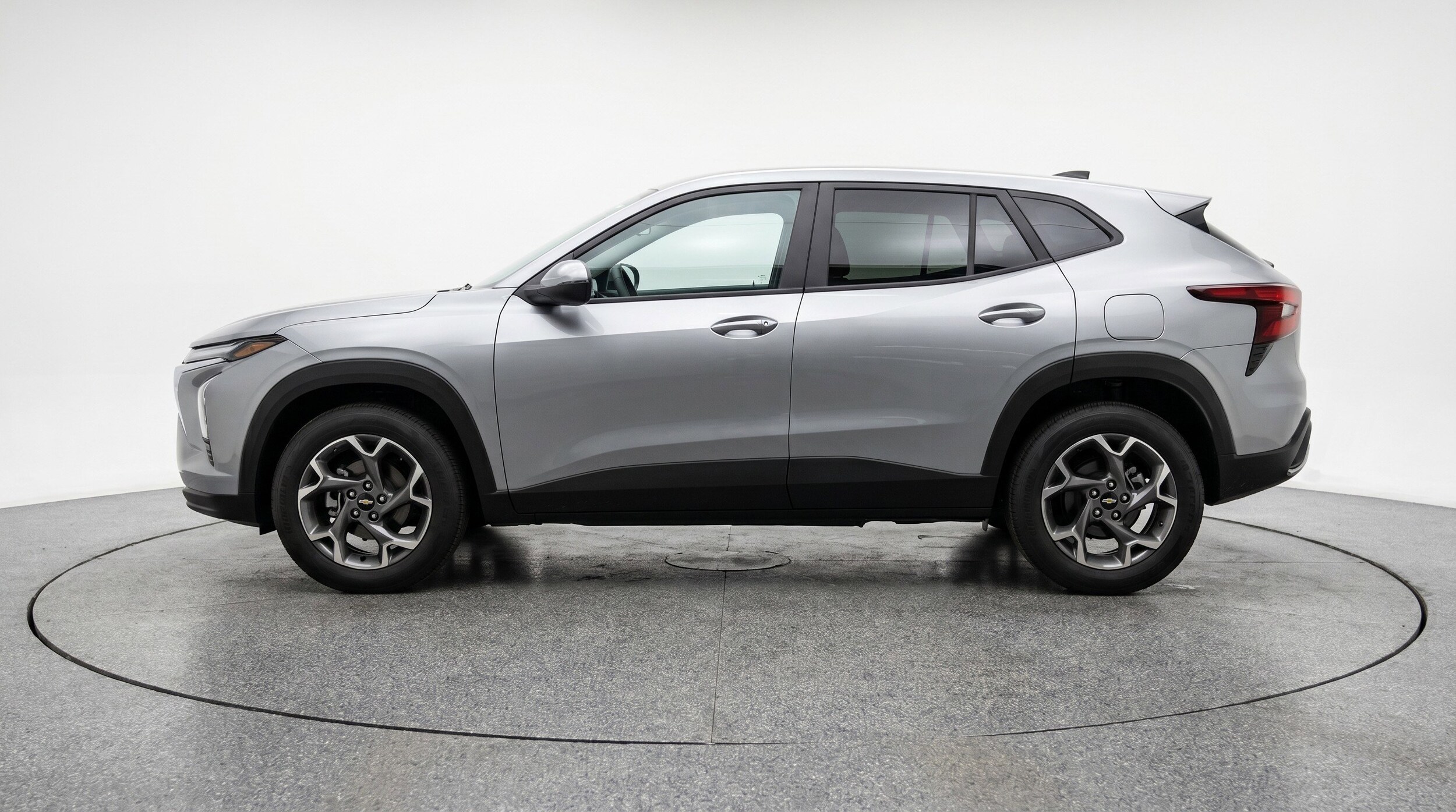 Thumbnail: 2025 Chevrolet Trax - 5