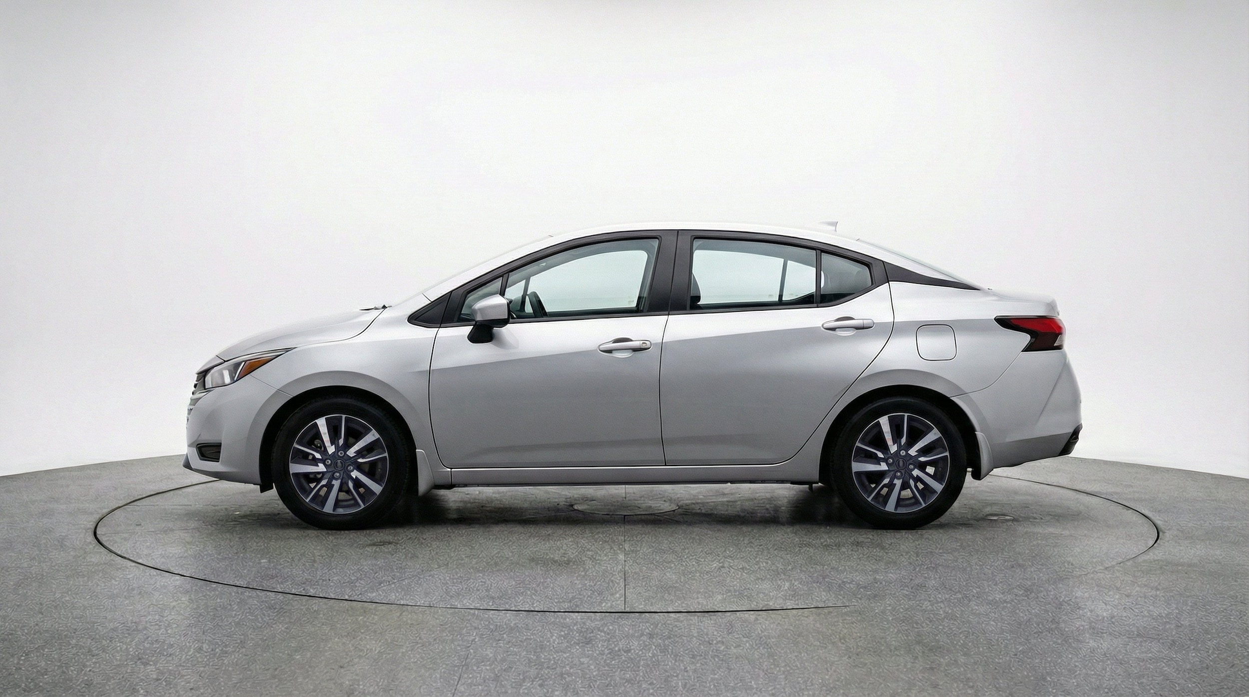 Thumbnail: 2025 Nissan Versa - 5