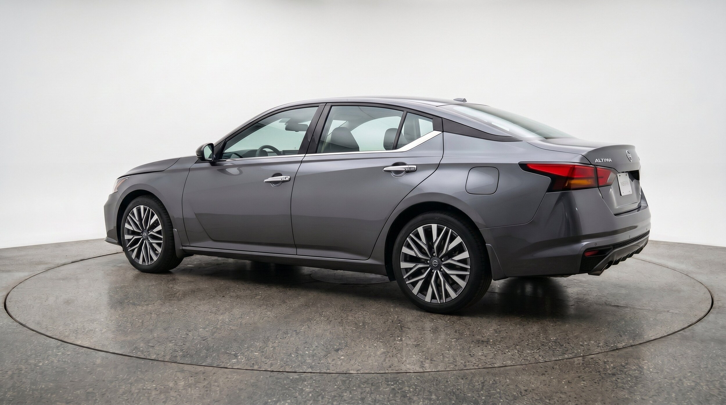 Thumbnail: 2025 Nissan Altima - 6