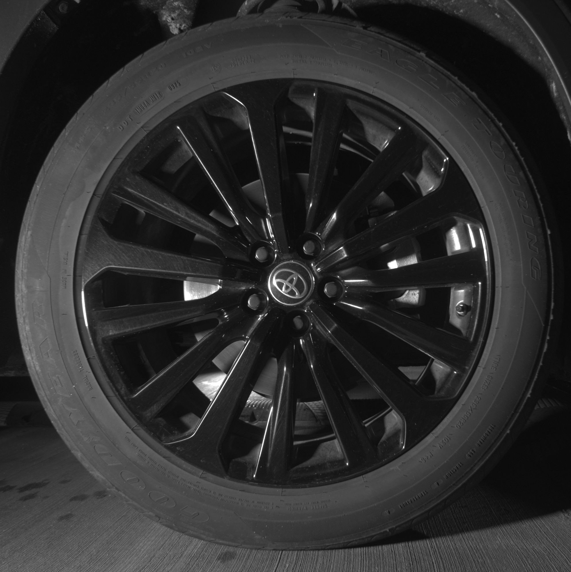 Thumbnail: 2025 Toyota Highlander - 13