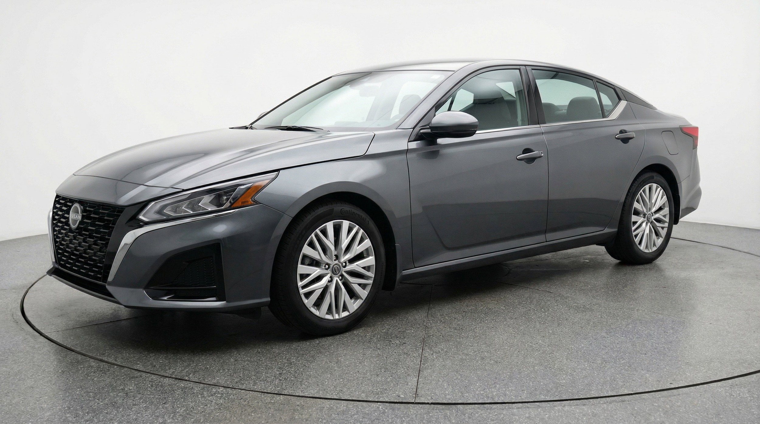 Thumbnail: 2025 Nissan Altima - 3