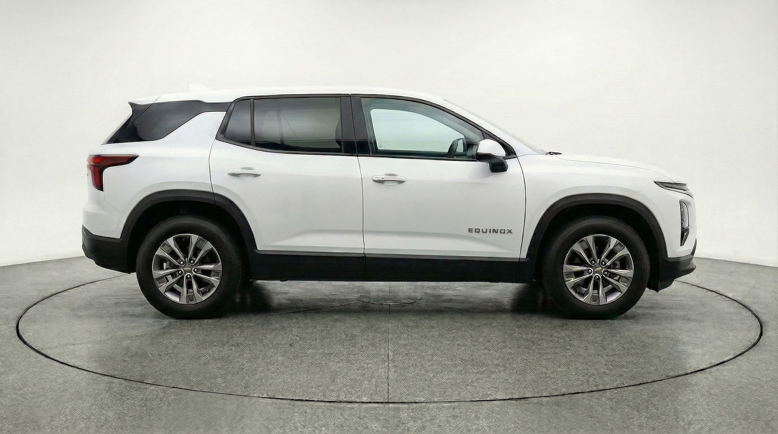 Thumbnail: 2025 Chevrolet Equinox - 11