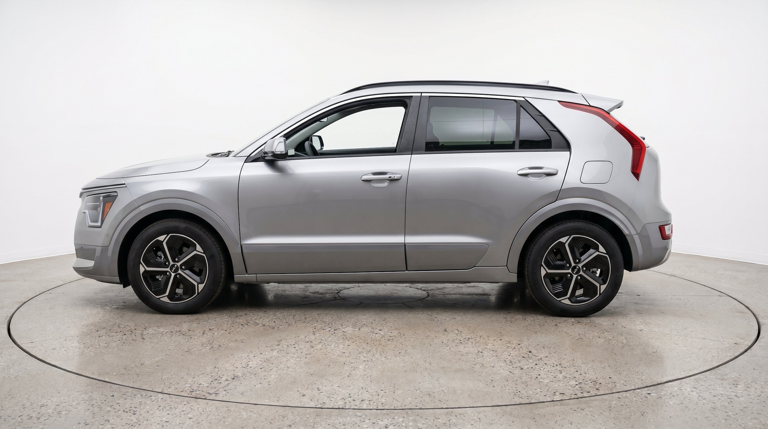 Thumbnail: 2026 Kia Niro - 5