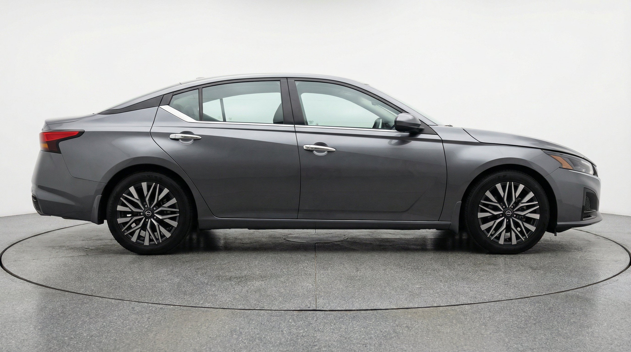 Thumbnail: 2025 Nissan Altima - 11