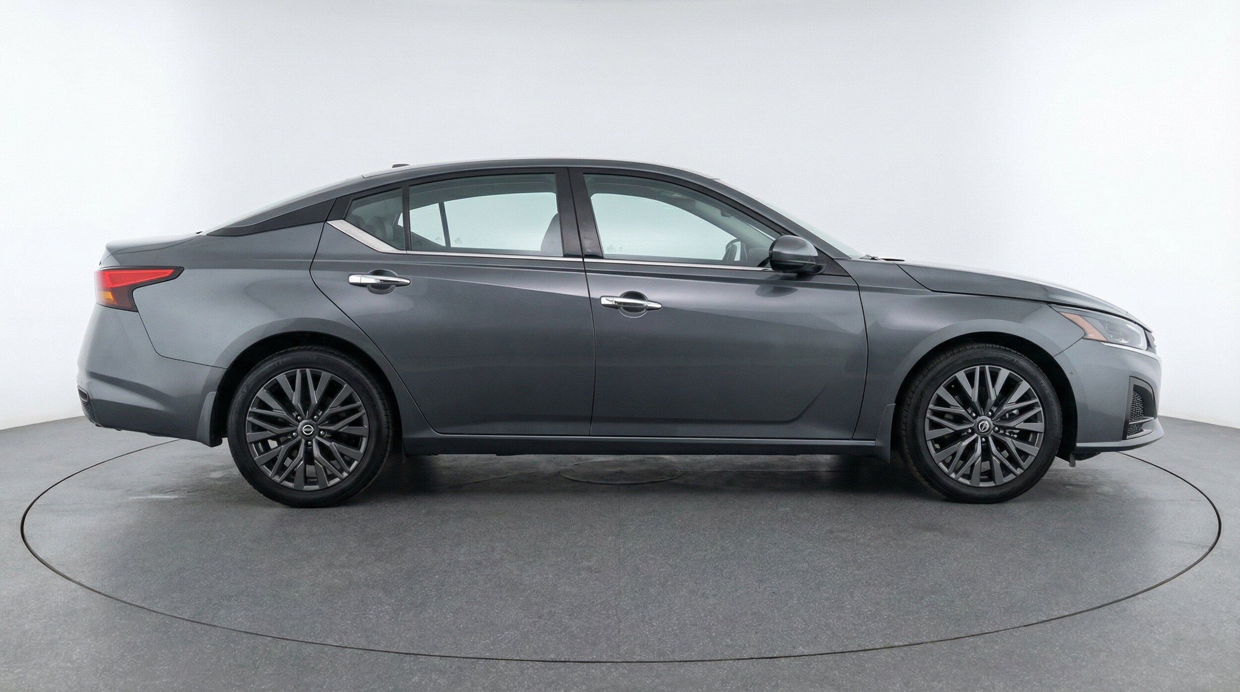 Thumbnail: 2025 Nissan Altima - 11