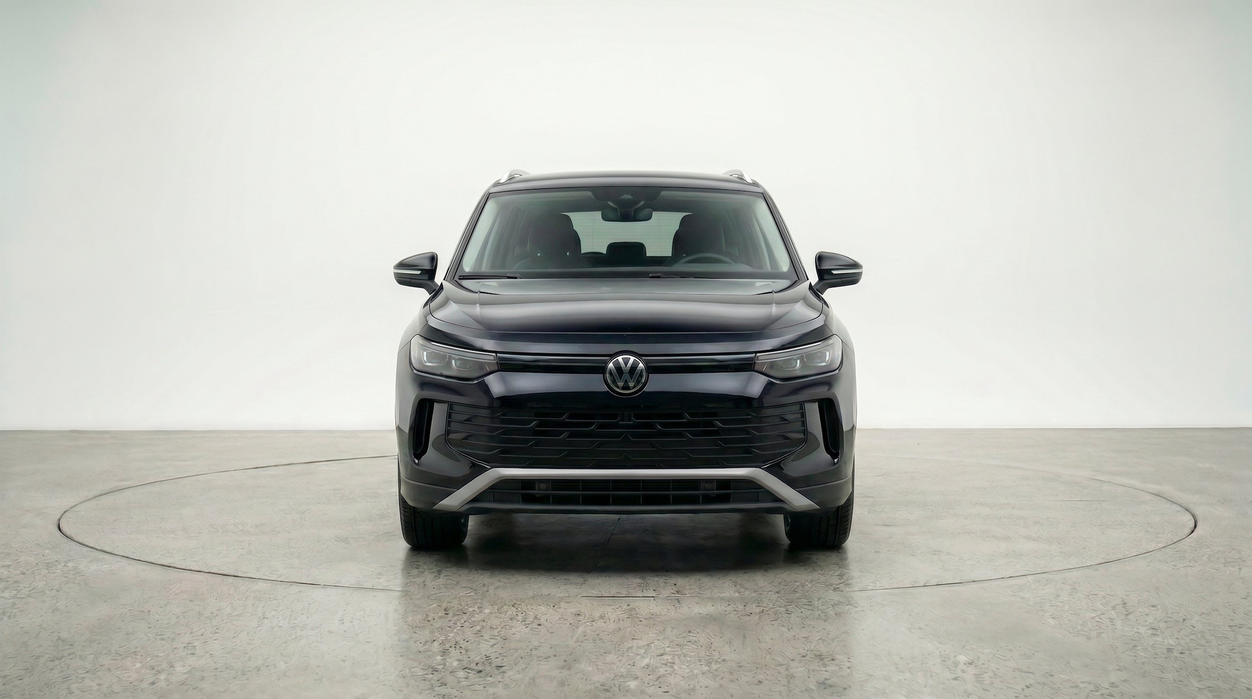 Thumbnail: 2026 Volkswagen Tiguan - 2