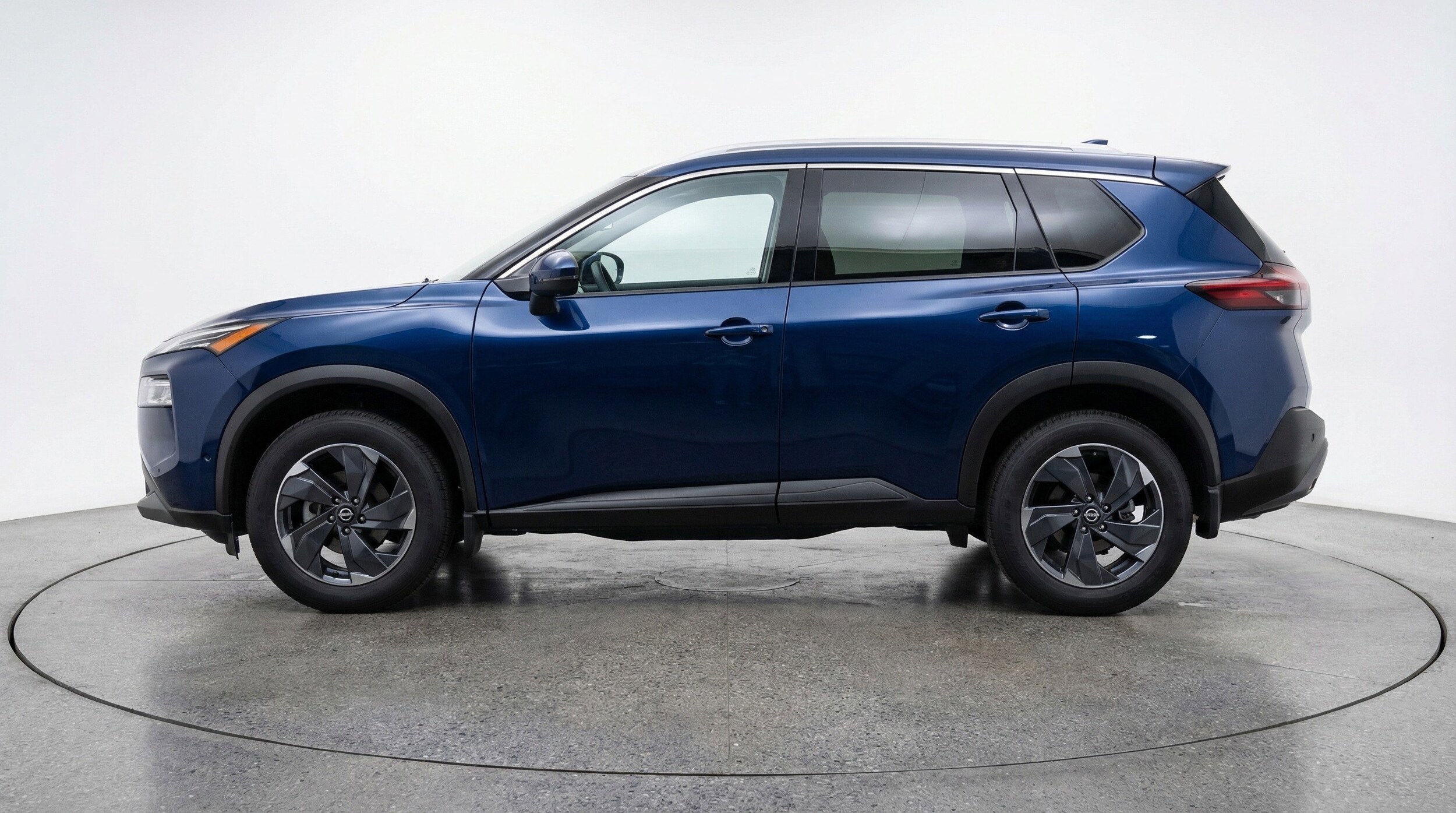 Thumbnail: 2025 Nissan Rogue - 5