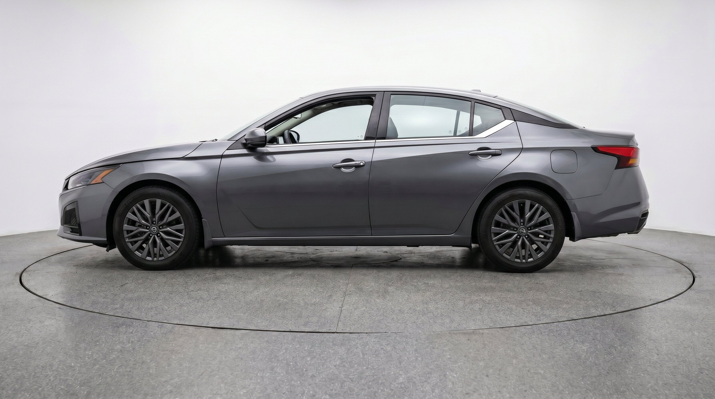 Thumbnail: 2026 Nissan Altima - 5