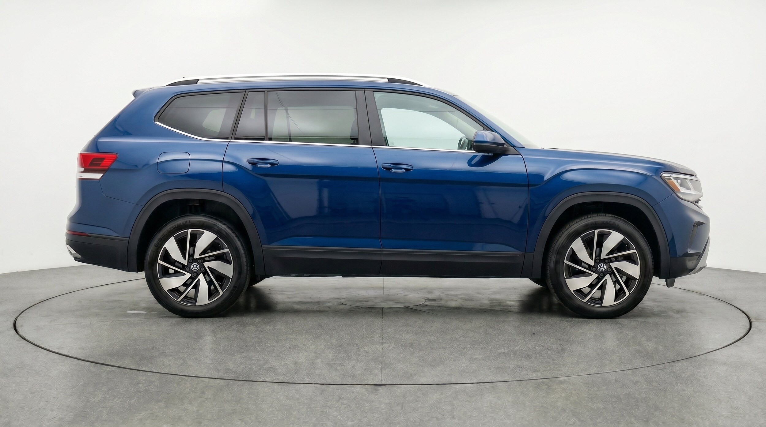 Thumbnail: 2026 Volkswagen Atlas - 11