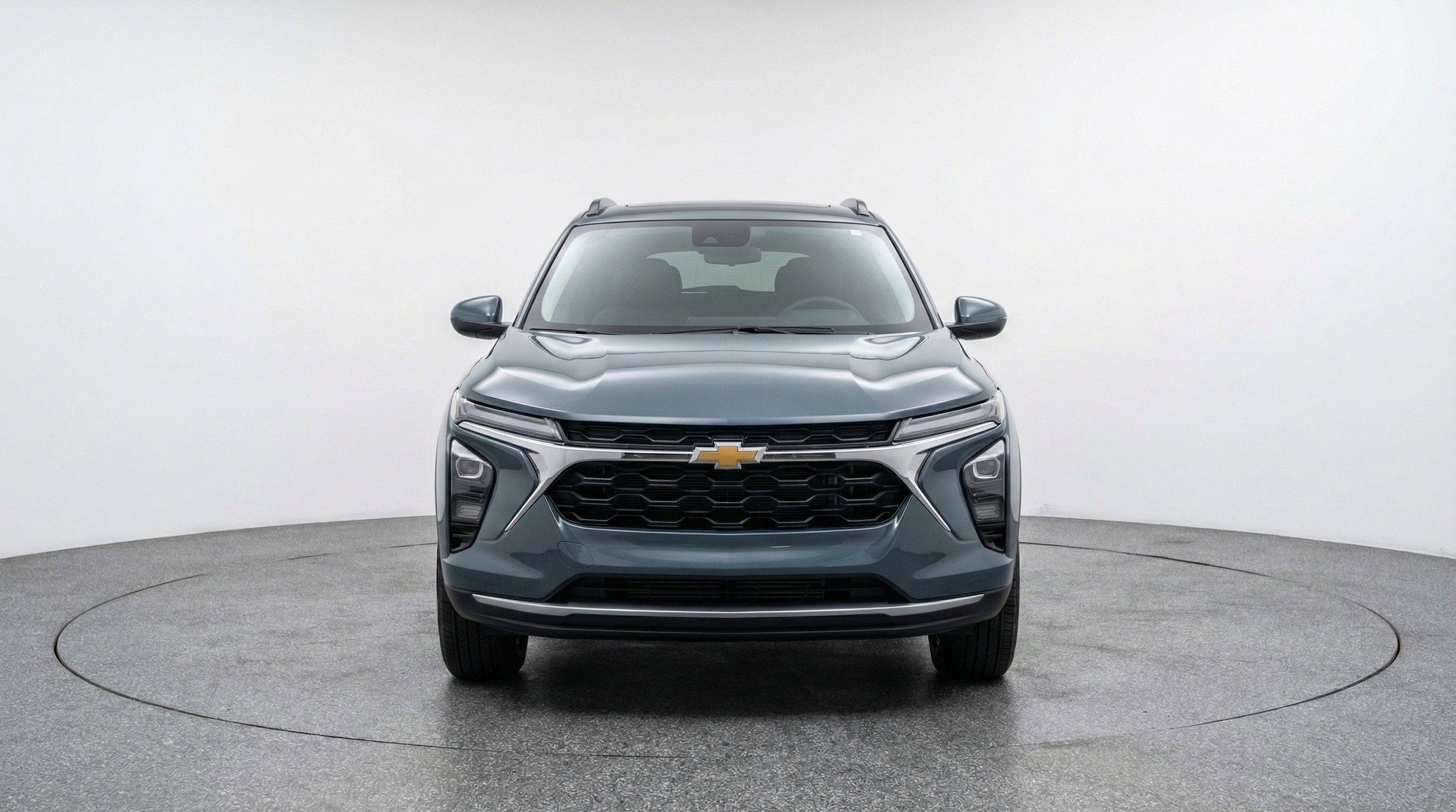 Thumbnail: 2025 Chevrolet Trax - 2