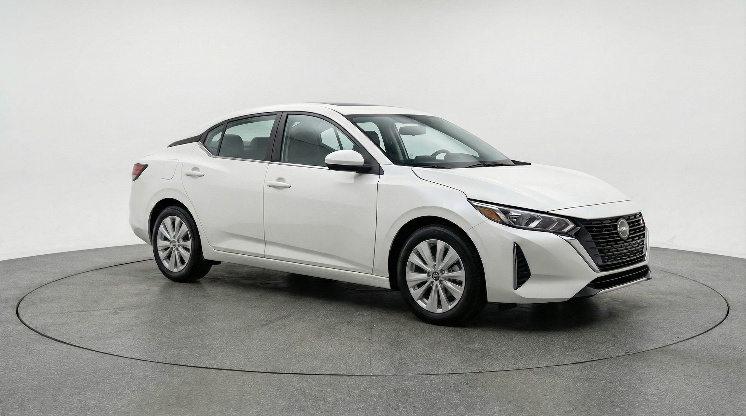 Thumbnail: 2025 Nissan Sentra - 1