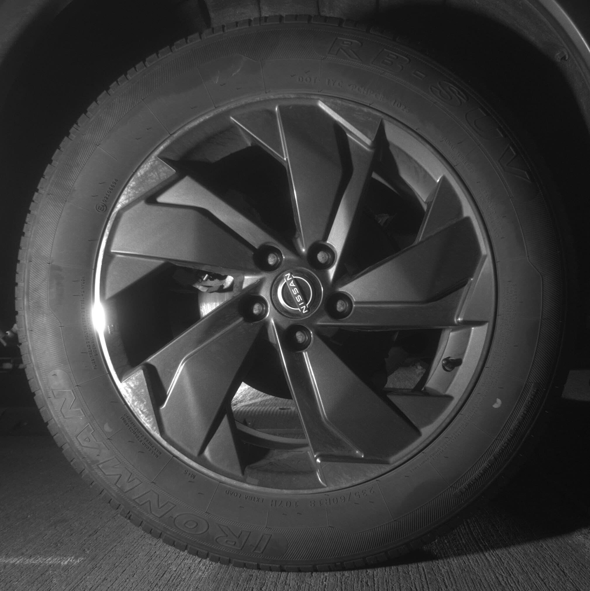 Thumbnail: 2025 Nissan Rogue - 15
