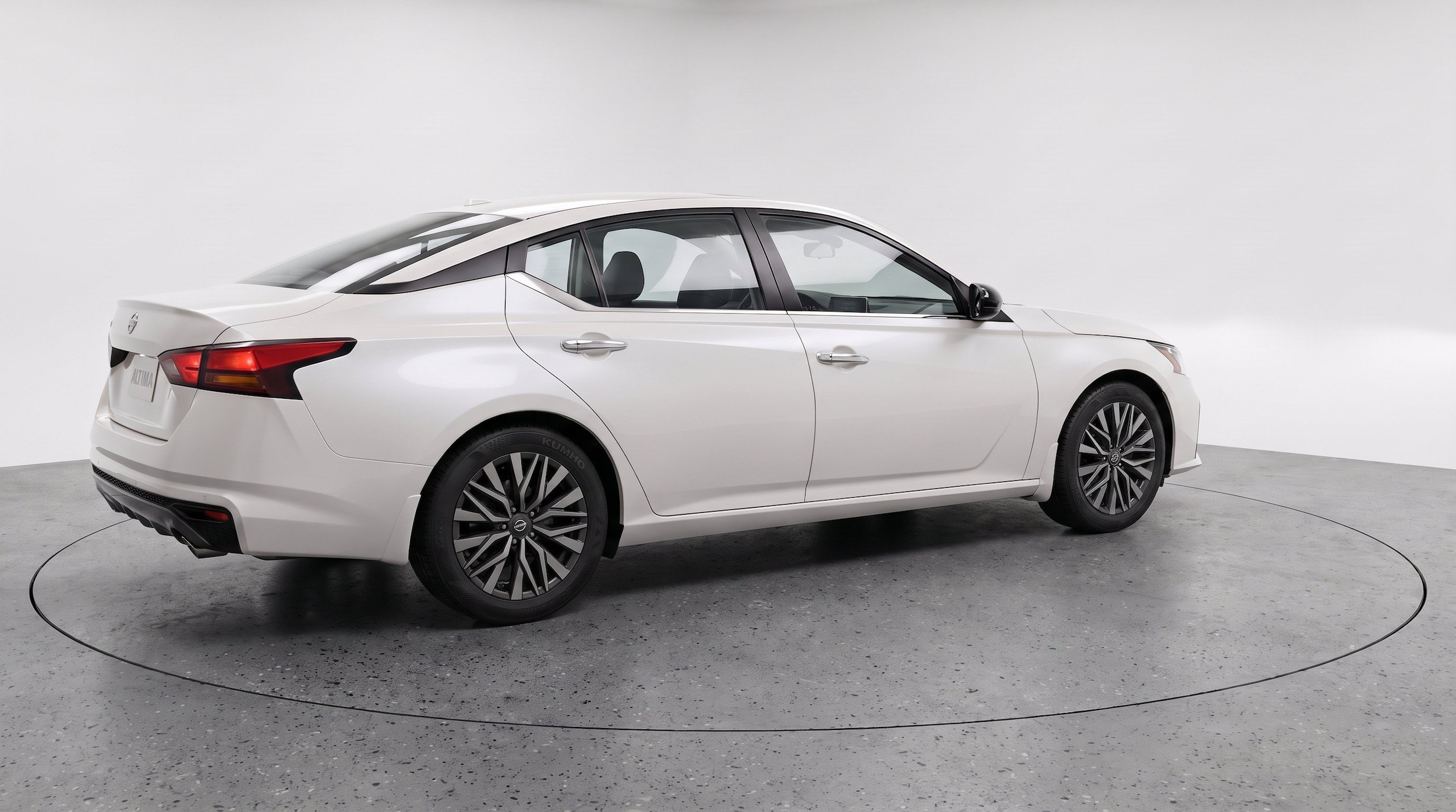 Thumbnail: 2025 Nissan Altima - 9