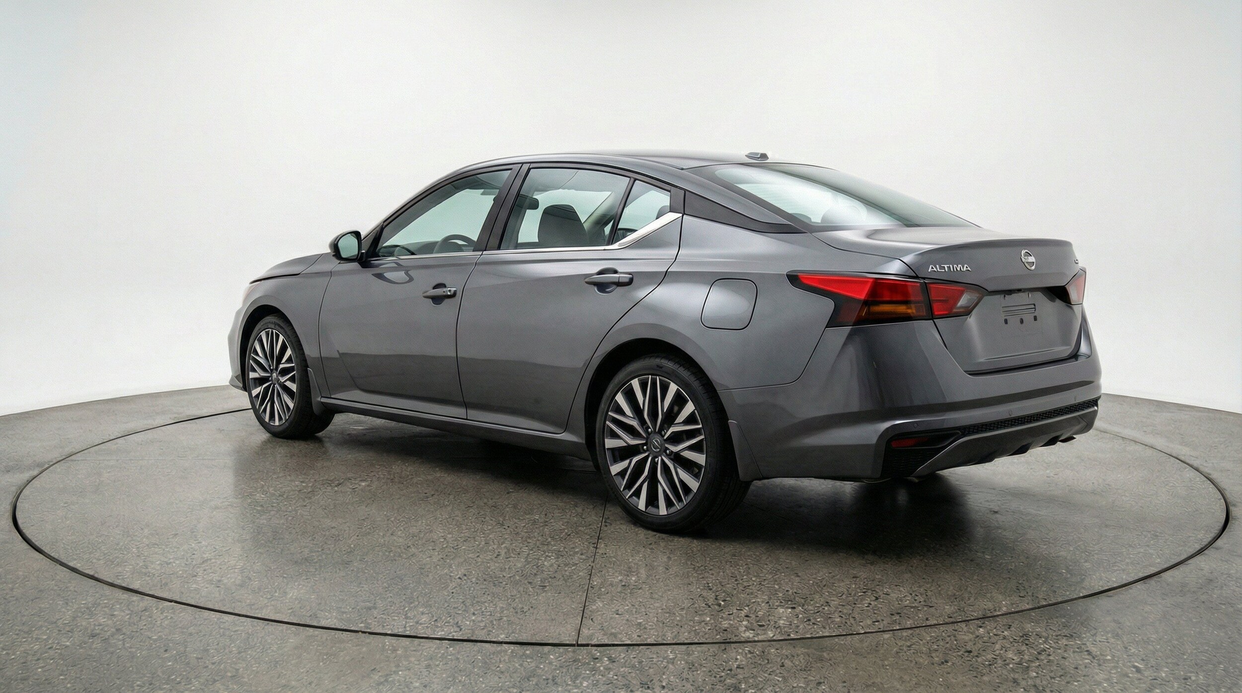 Thumbnail: 2025 Nissan Altima - 6