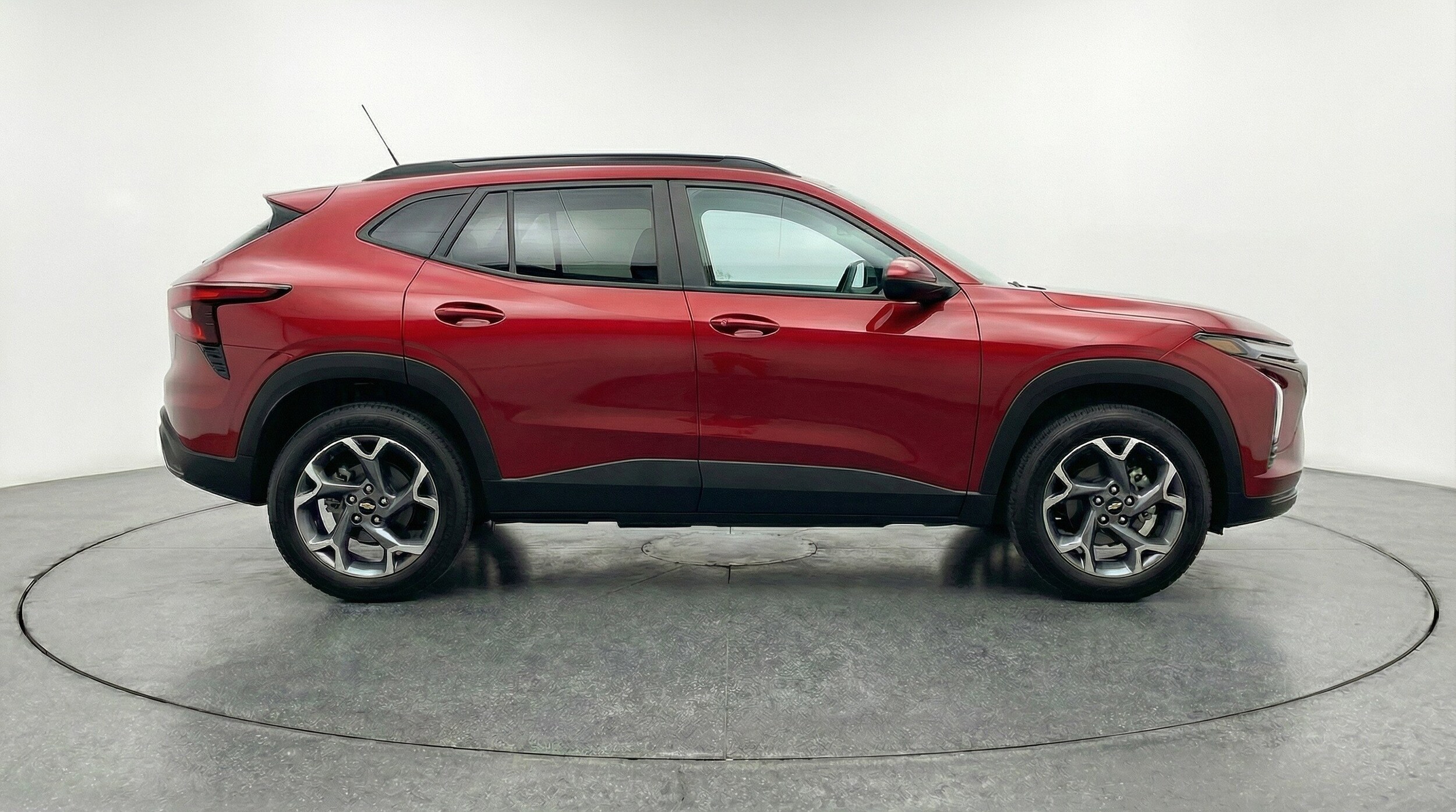 Thumbnail: 2025 Chevrolet Trax - 11