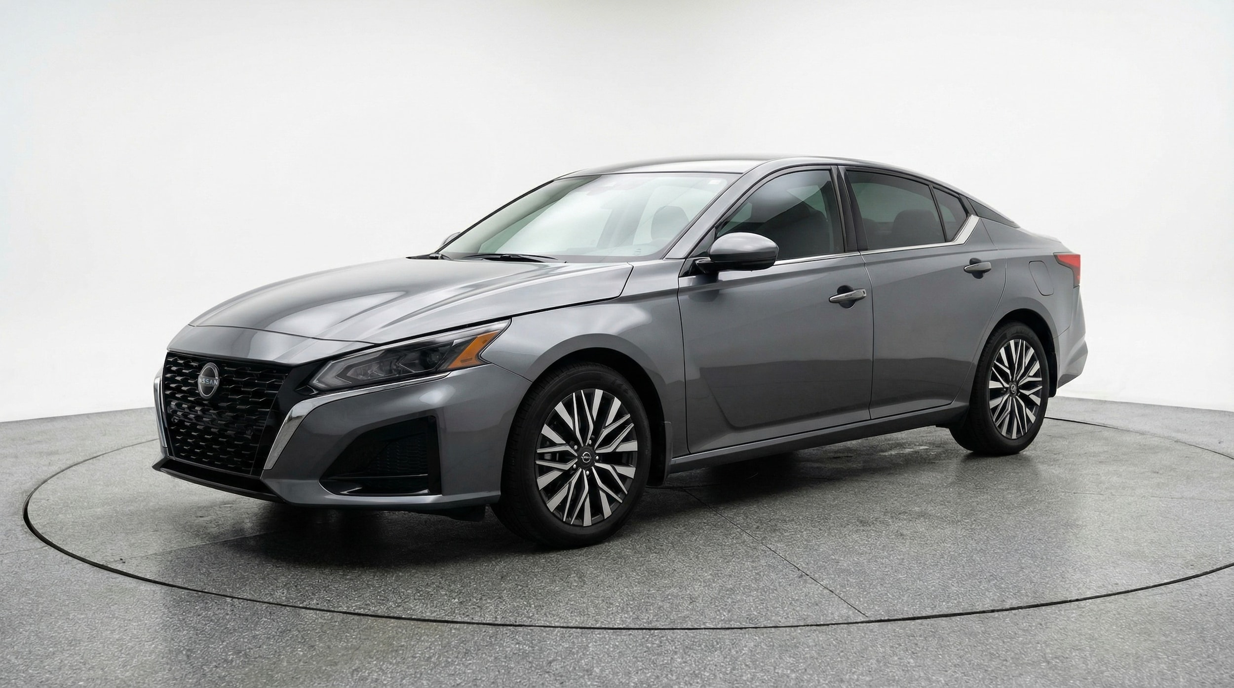 Thumbnail: 2025 Nissan Altima - 3