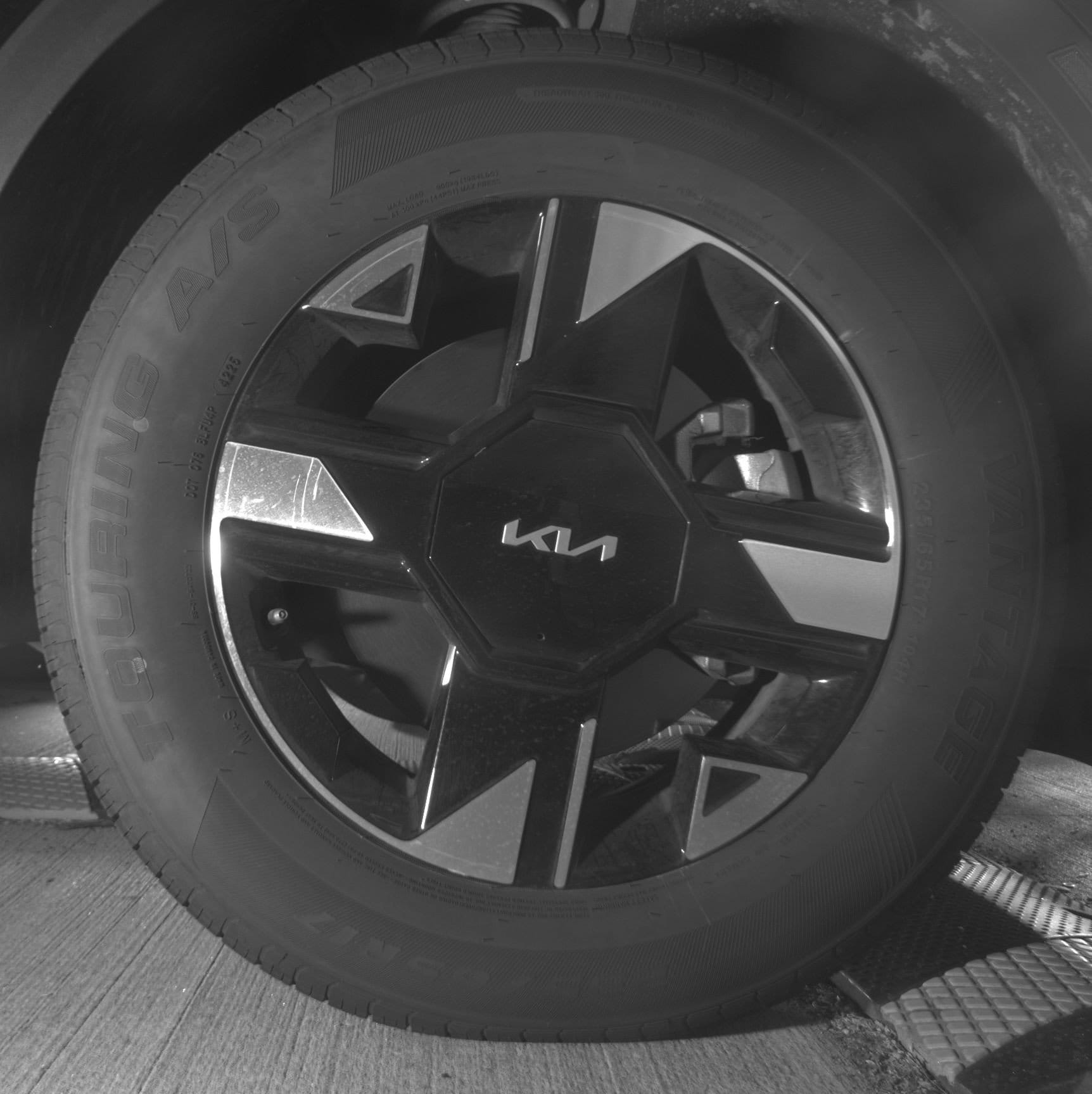 Thumbnail: 2026 Kia Sportage - 13