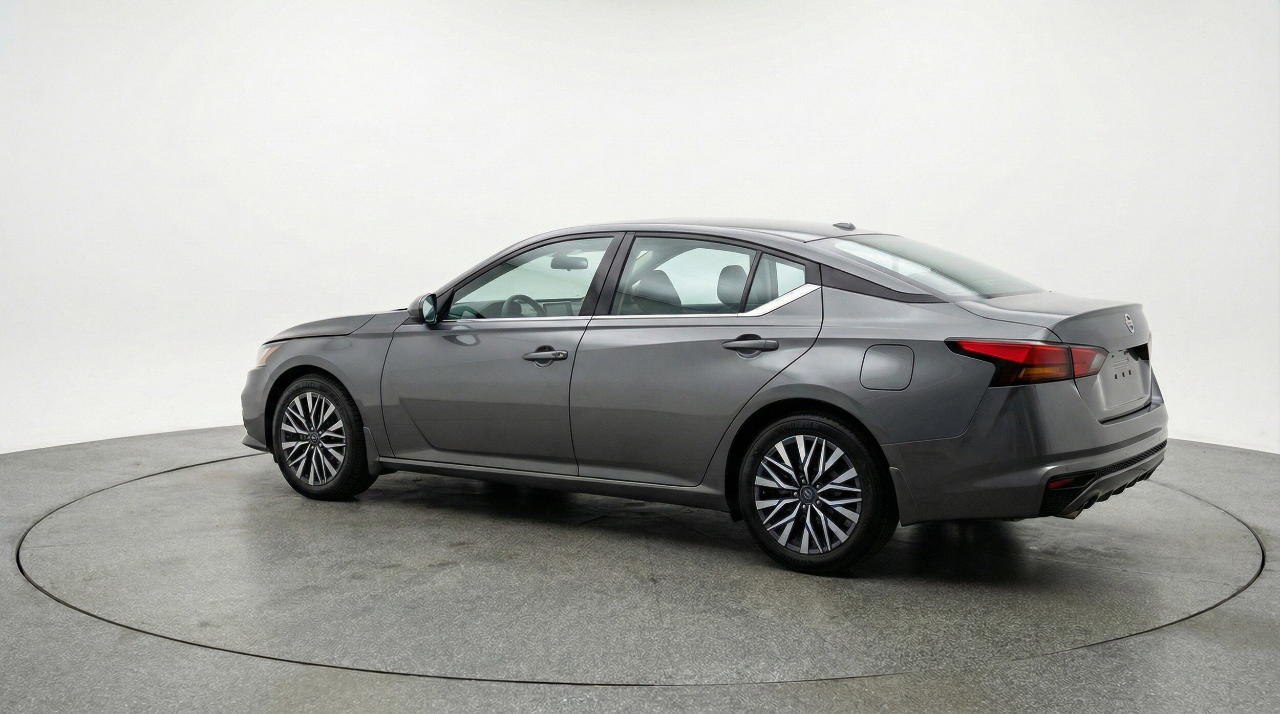 Thumbnail: 2025 Nissan Altima - 6
