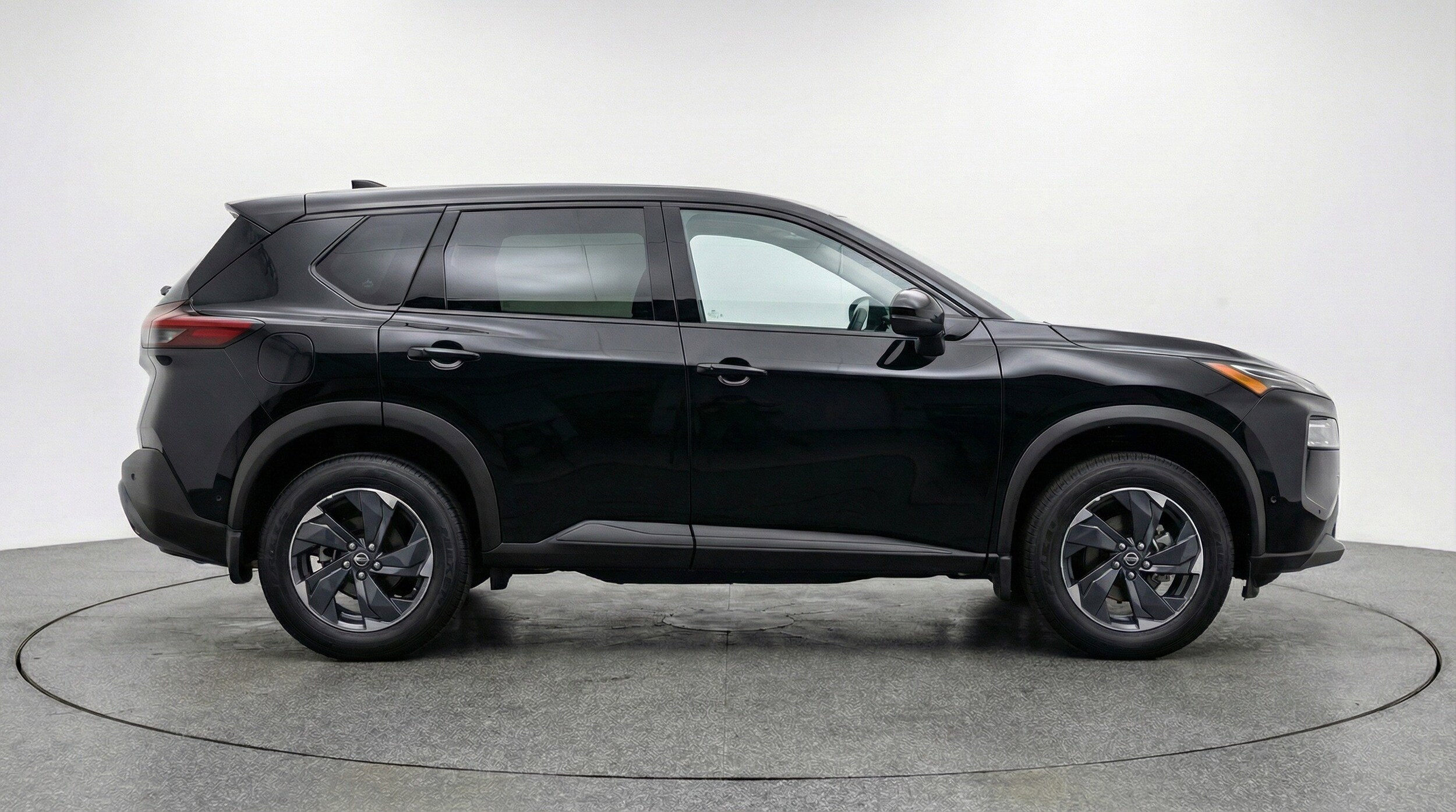 Thumbnail: 2025 Nissan Rogue - 11