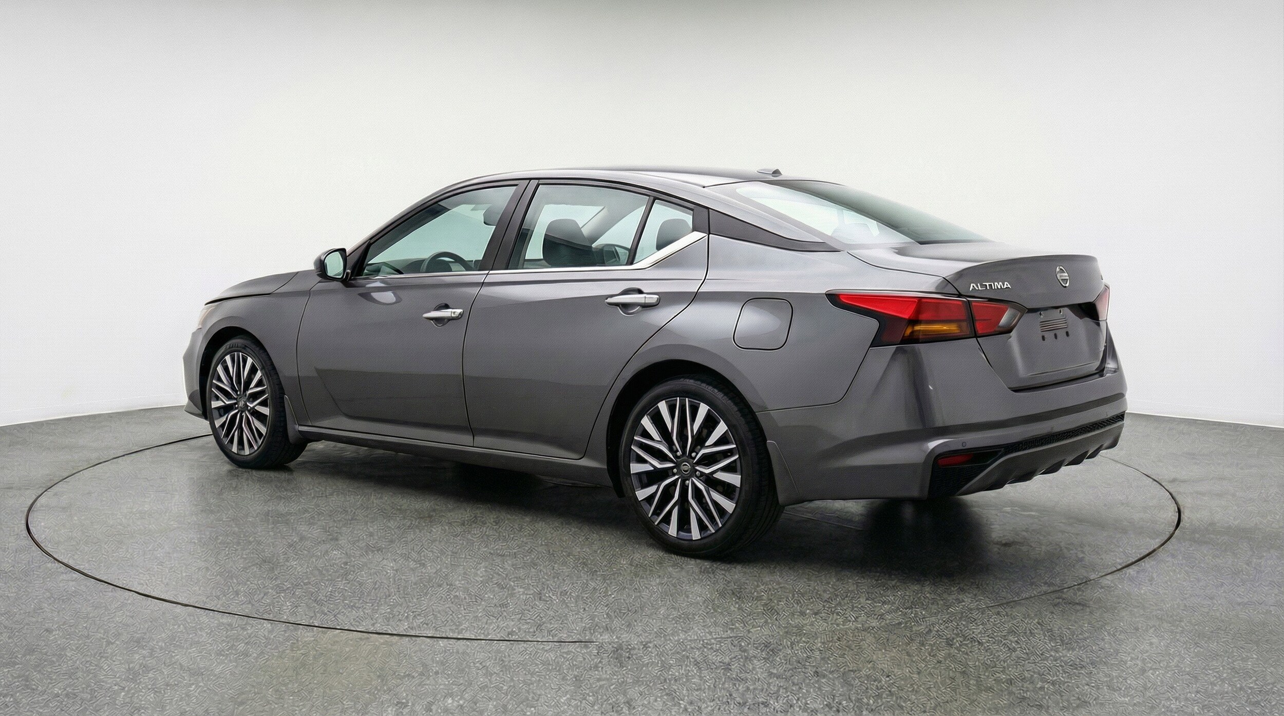 Thumbnail: 2025 Nissan Altima - 6