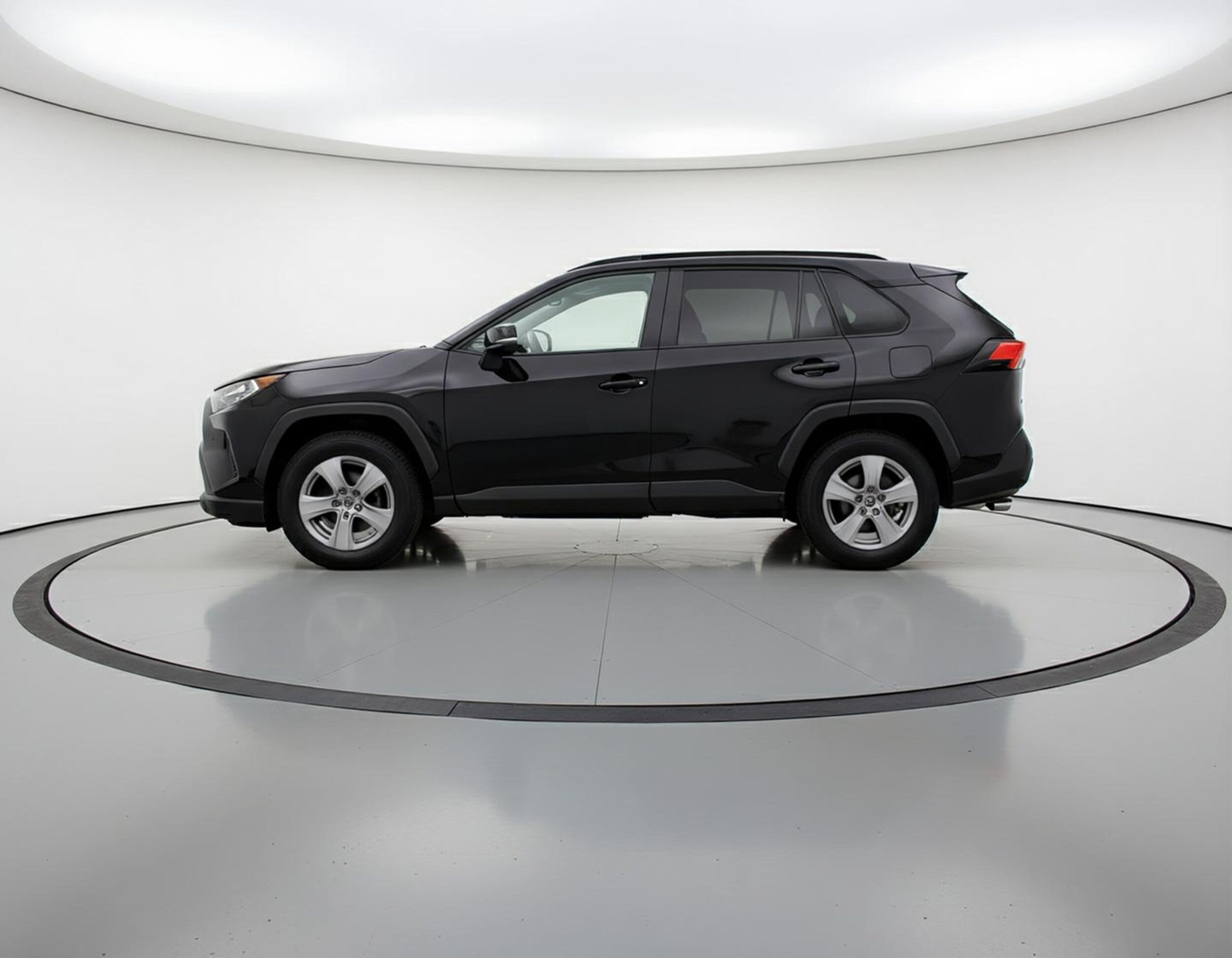 Thumbnail: 2025 Toyota RAV4 - 4