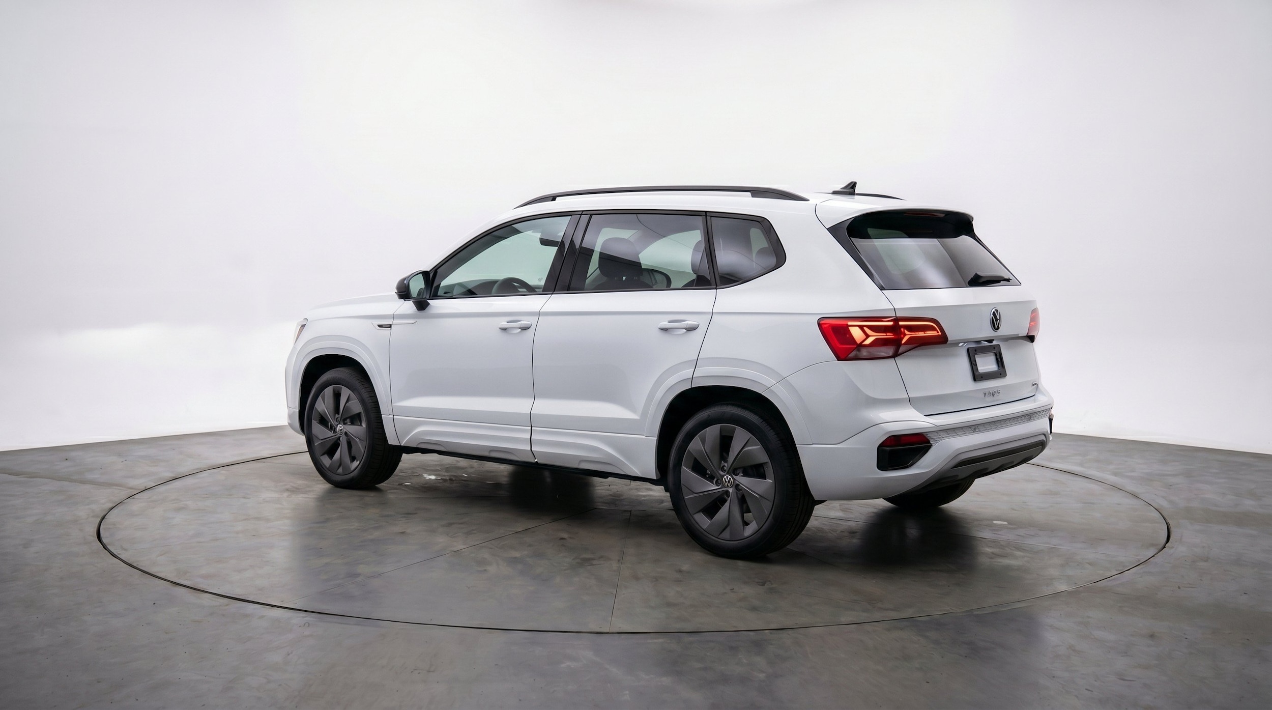 Thumbnail: 2026 Volkswagen Taos - 6