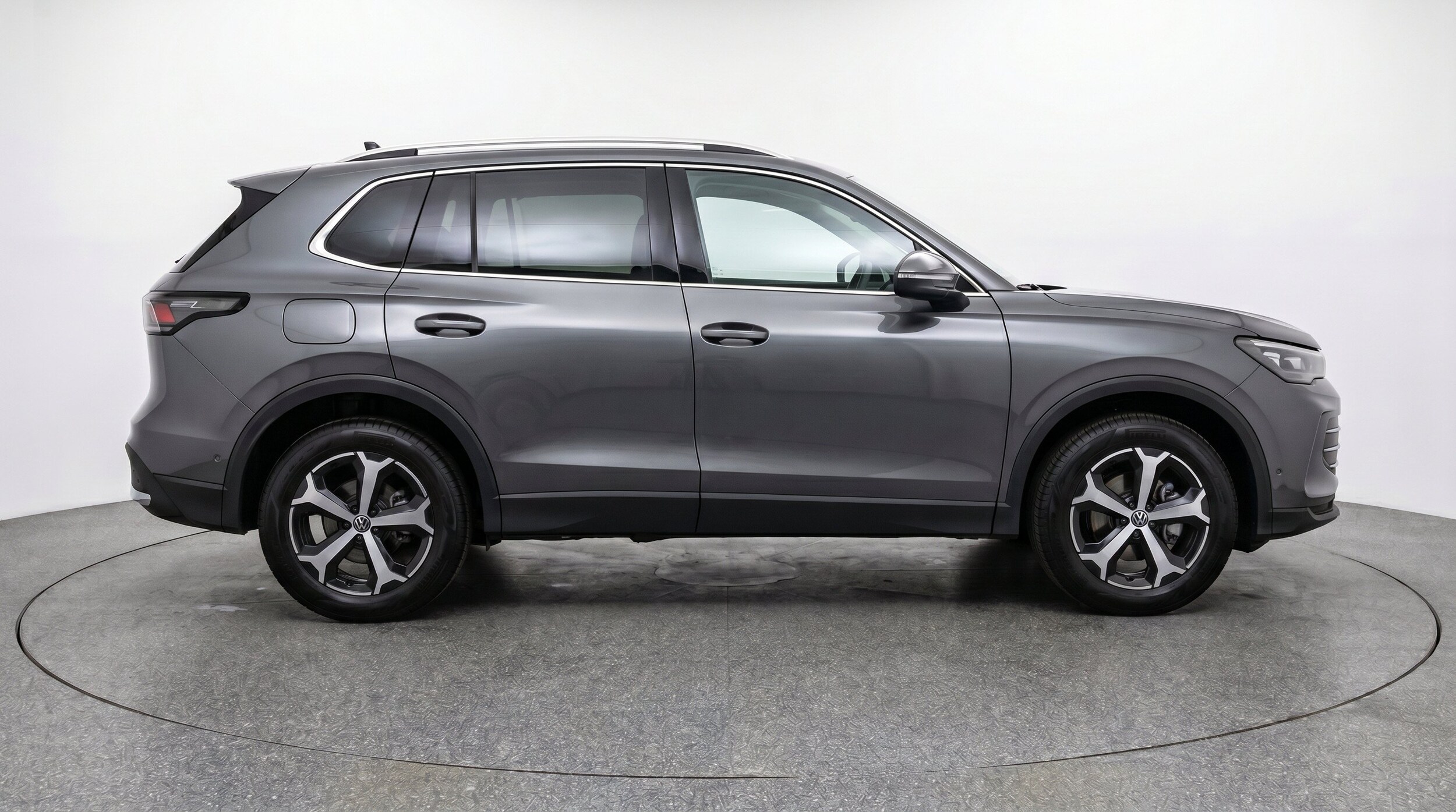 Thumbnail: 2026 Volkswagen Tiguan - 11