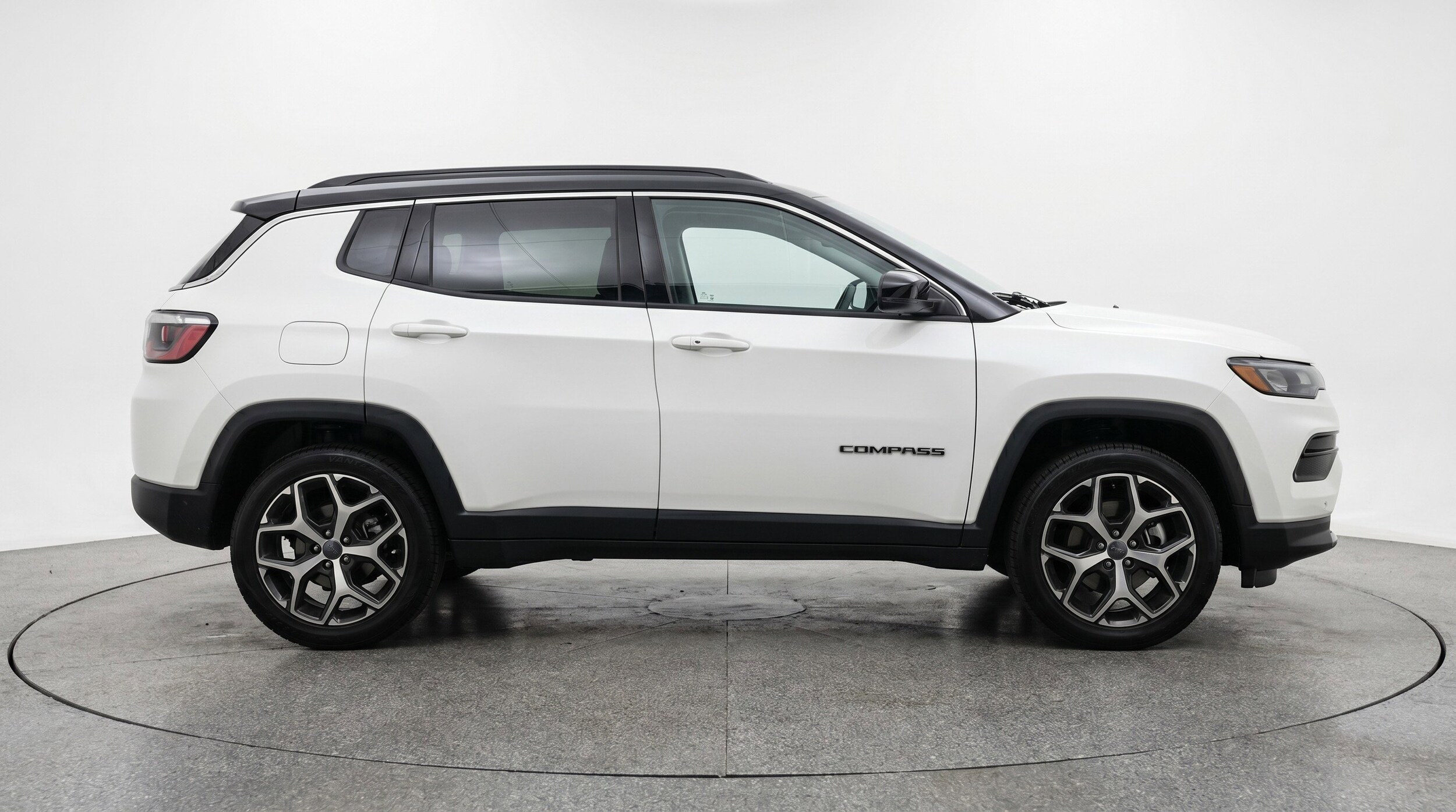 Thumbnail: 2025 Jeep Compass - 11