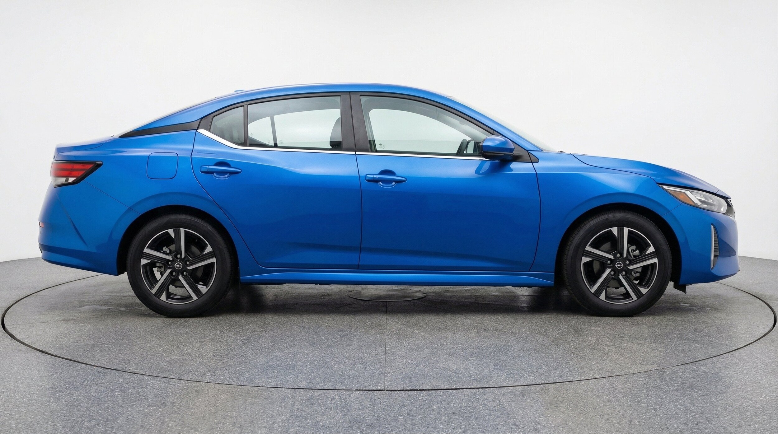 Thumbnail: 2025 Nissan Sentra - 11