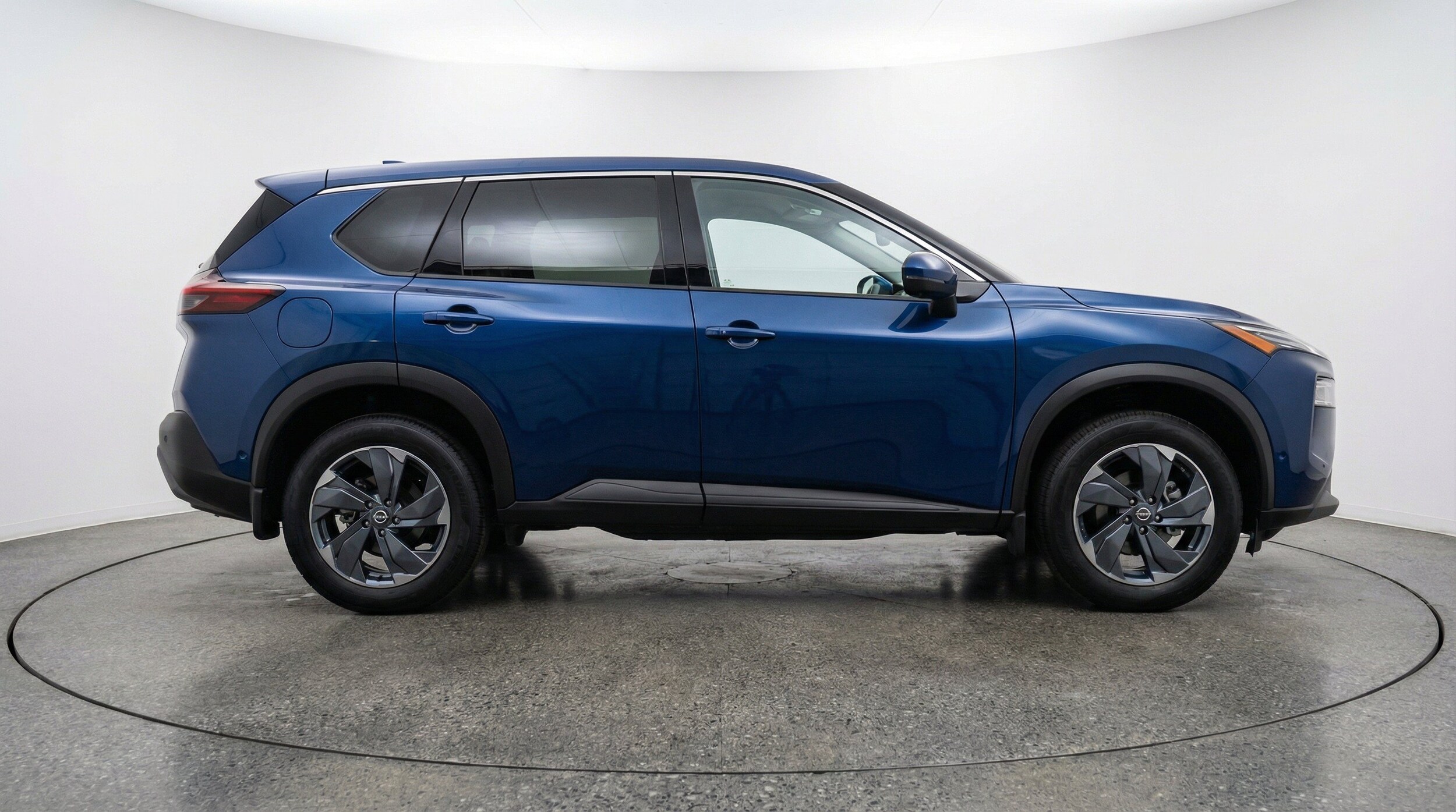 Thumbnail: 2025 Nissan Rogue - 11