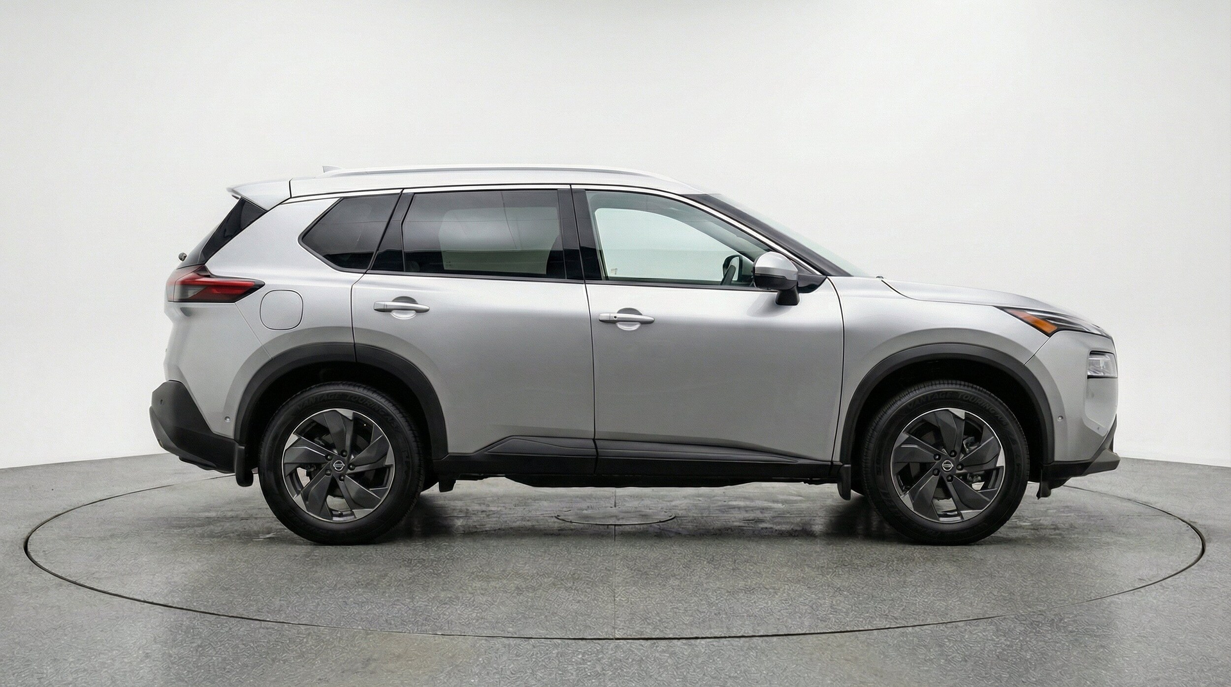 Thumbnail: 2025 Nissan Rogue - 11