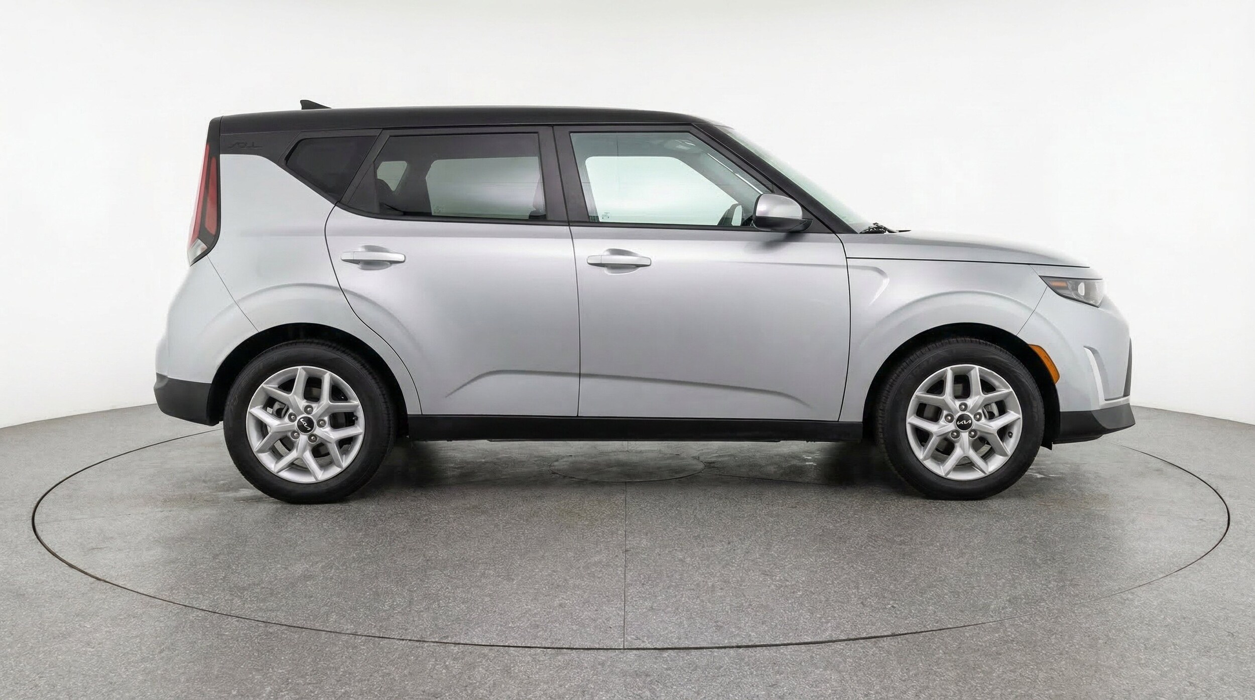 Thumbnail: 2025 Kia Soul - 11