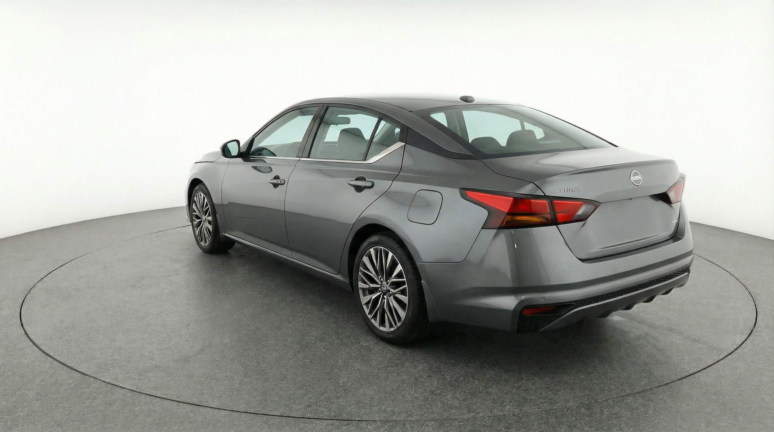 Thumbnail: 2025 Nissan Altima - 6