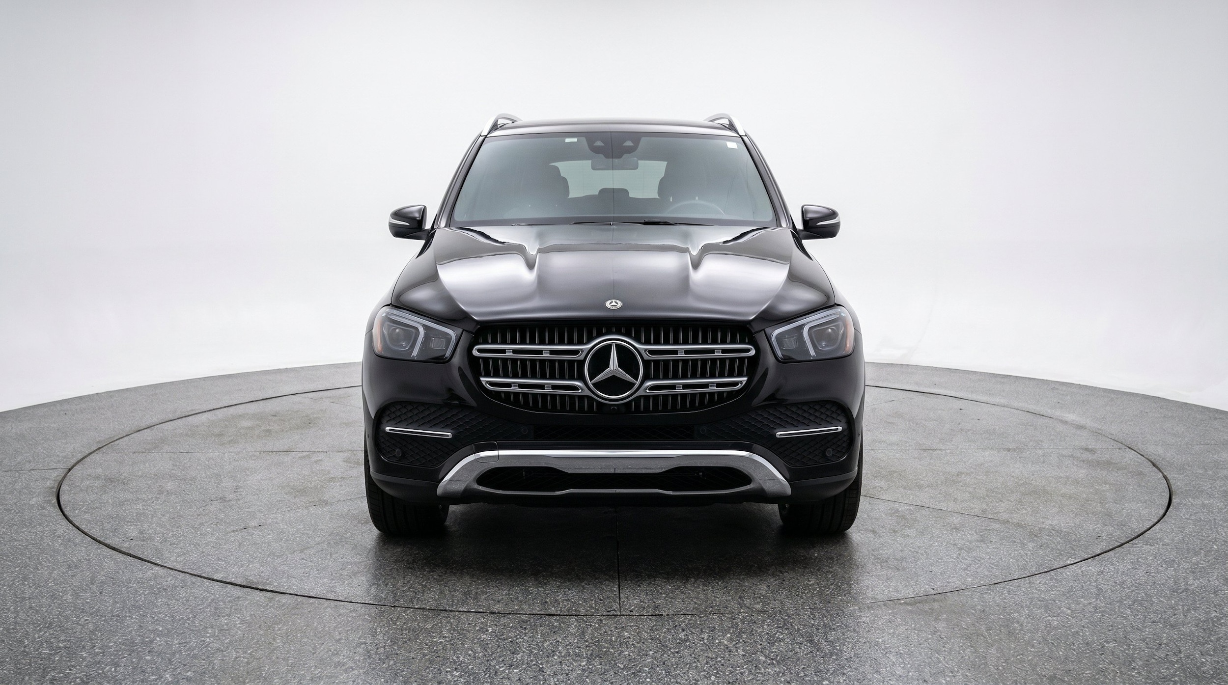 Thumbnail: 2026 Mercedes-Benz GLE - 2